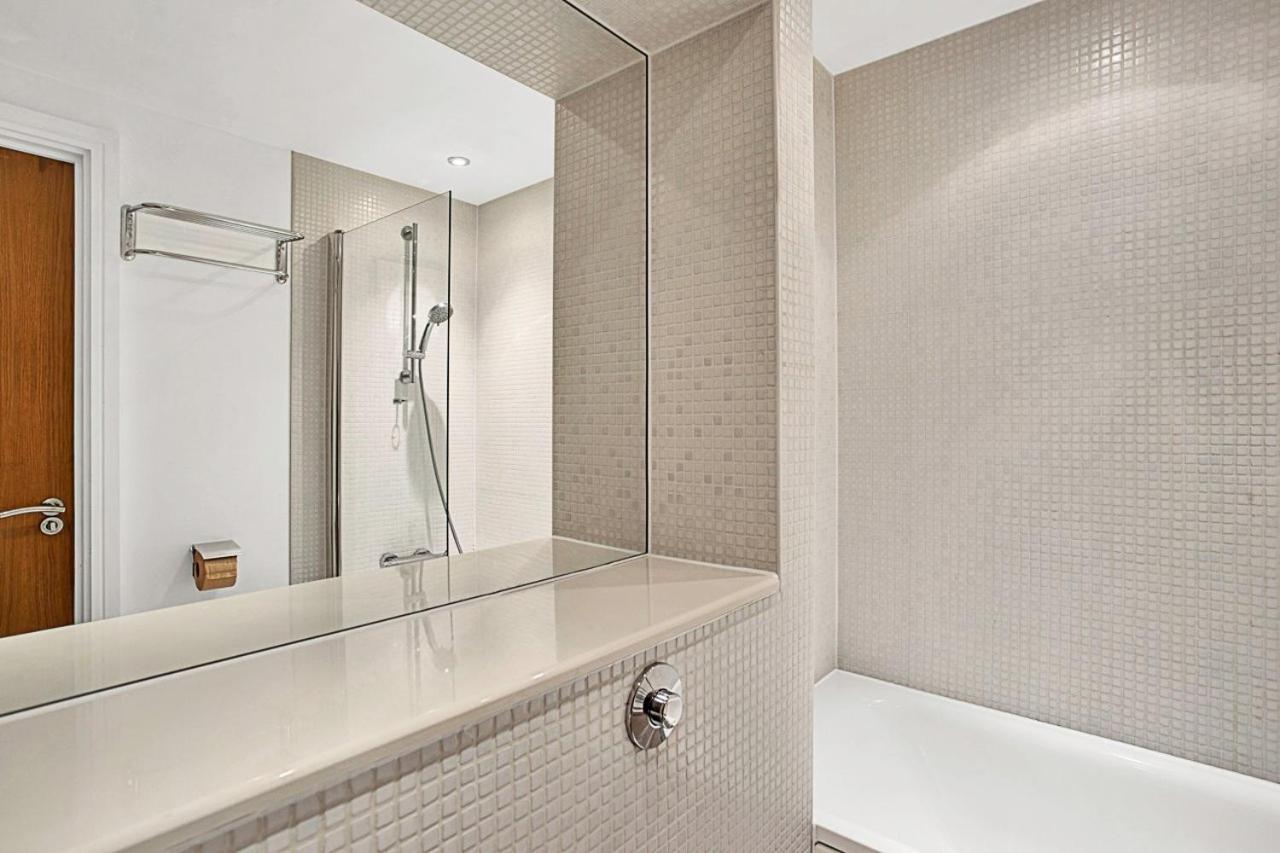 Urban Retreat Stylish 1-bed Bliss Apartment London