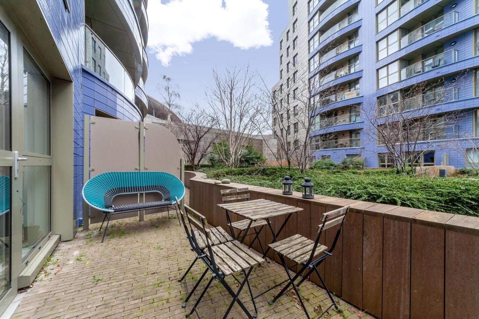 Apartment Cosy Urban Retreat In Highbury & Islington *