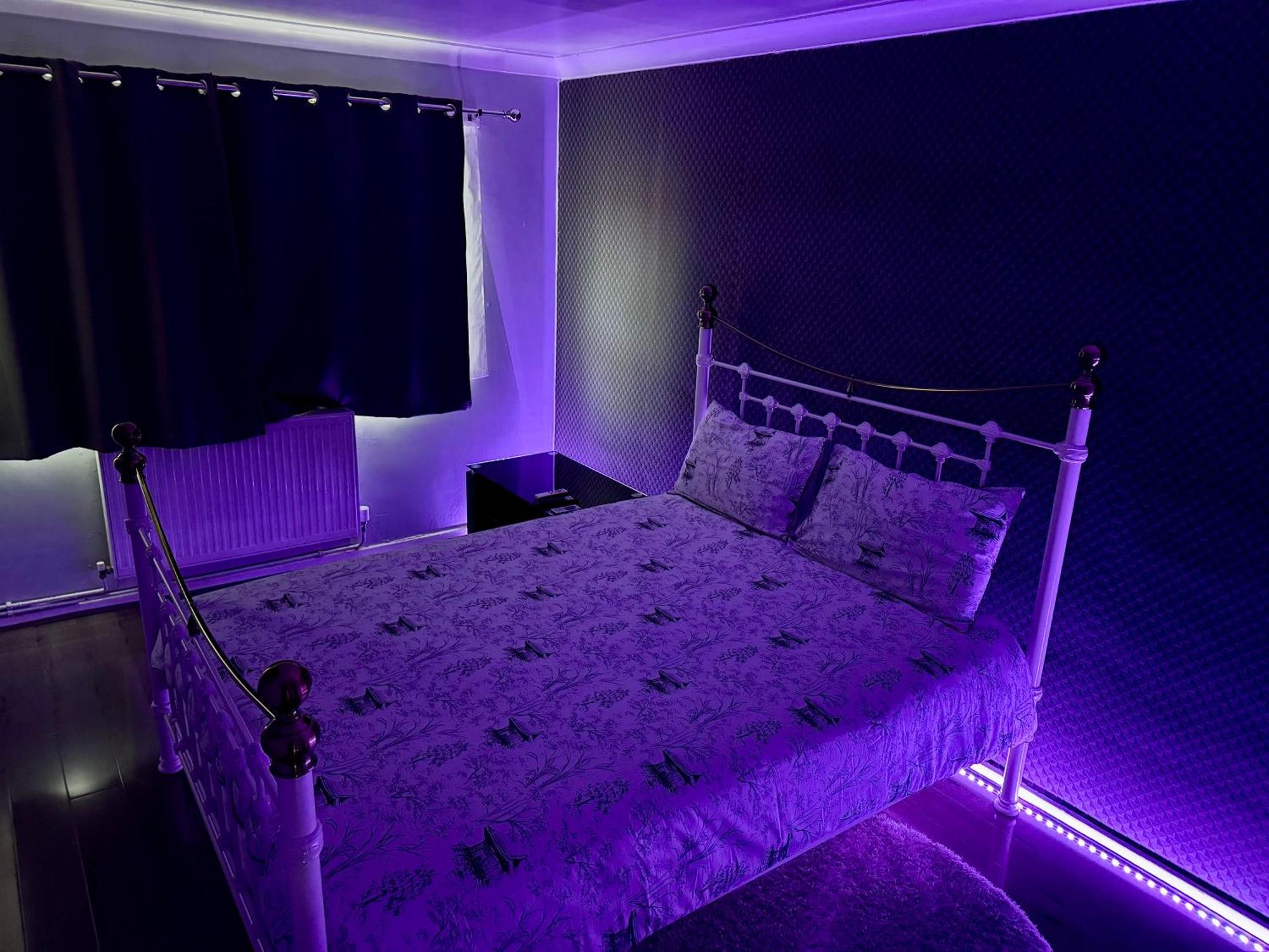 East Flat Upton Park Apartment