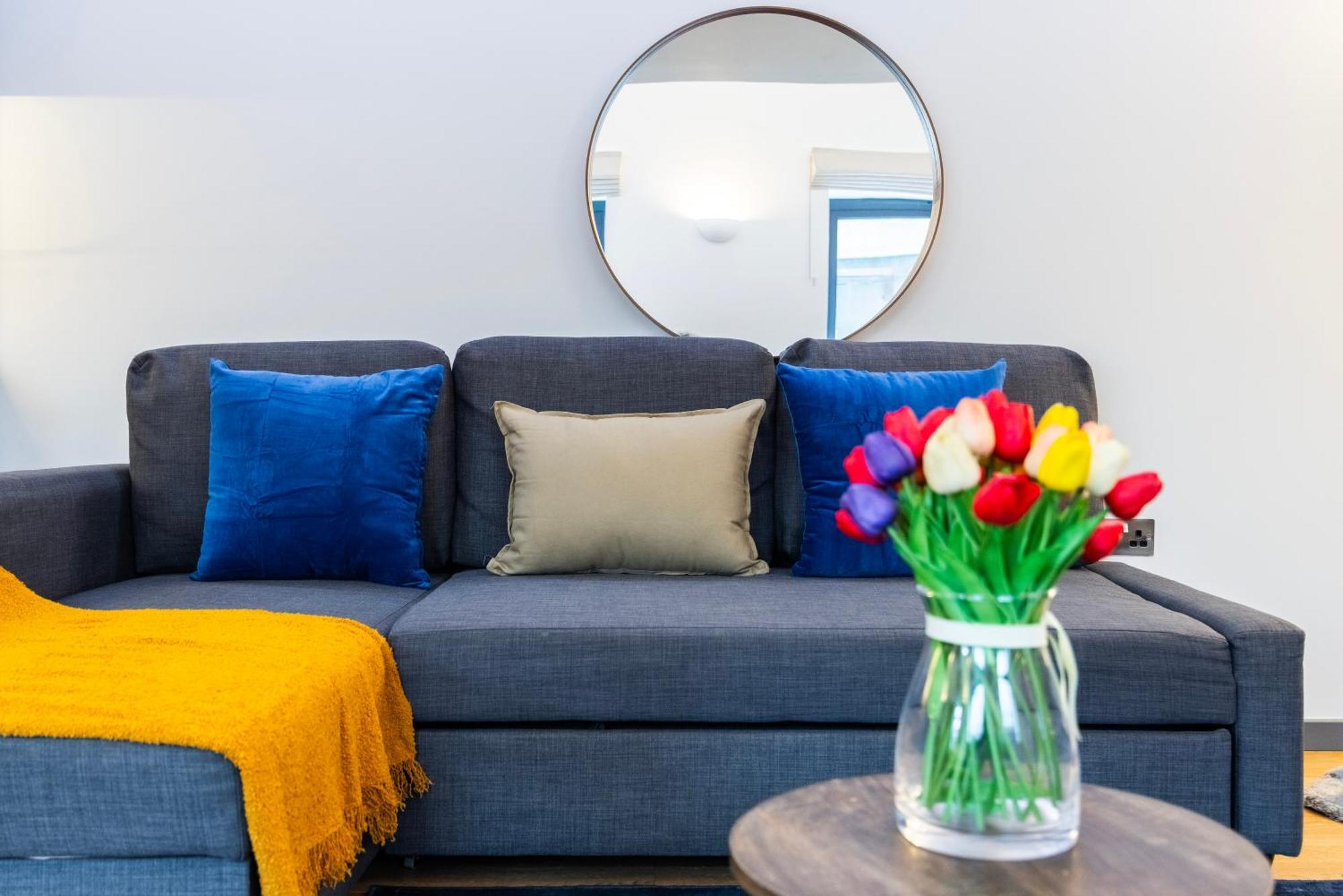 2 Bed 2 Bath Deluxe Flat In Kensington *