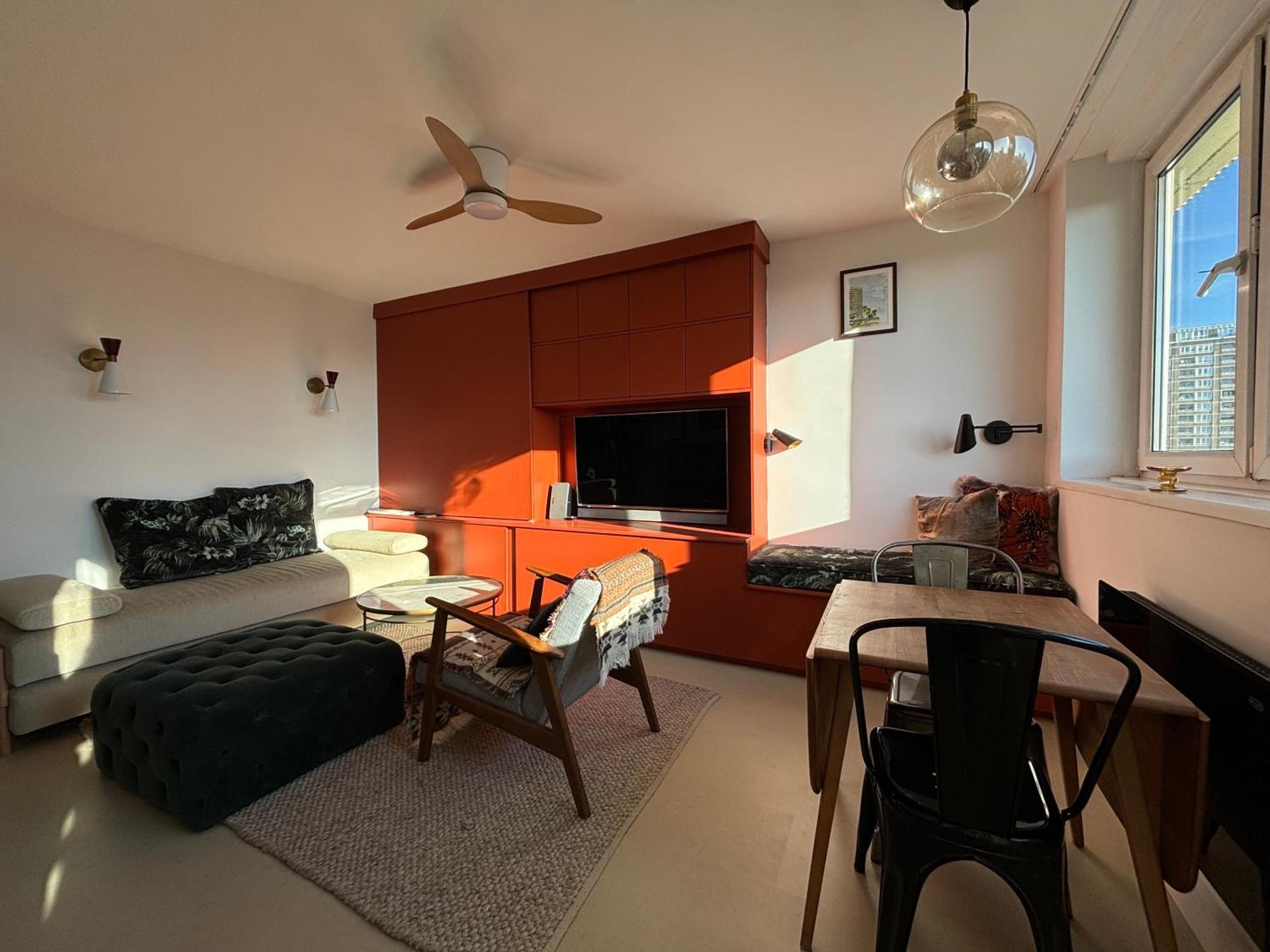 Bright And Stylish 2bd In Old Street W Views Apartment