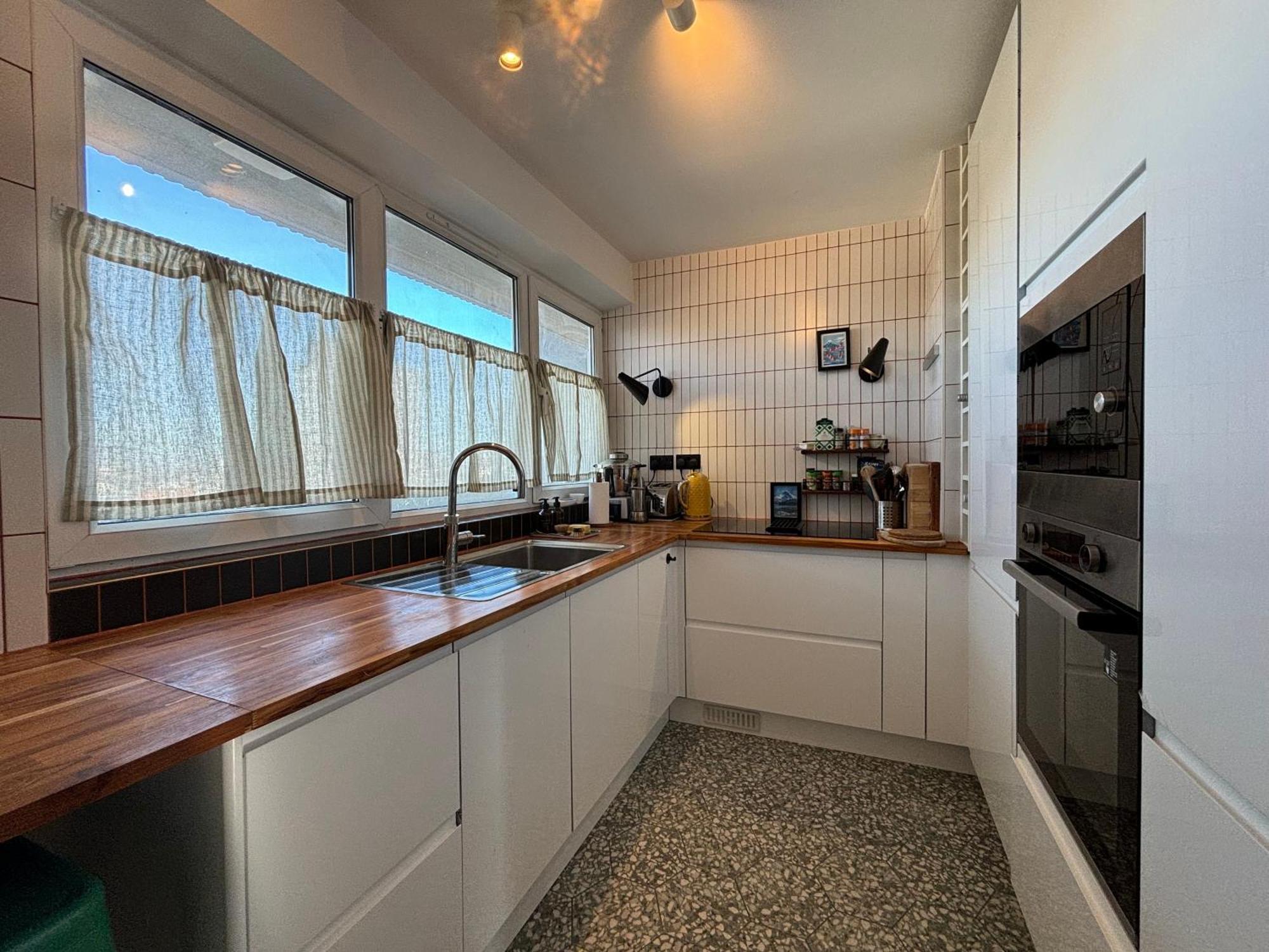Bright And Stylish 2bd In Old Street W Views Apartment London