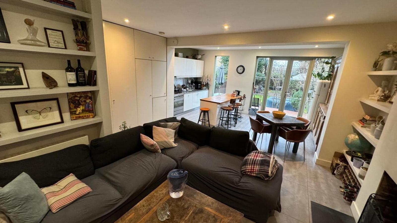 Madika Homes 4 Bed House Contractor Corporate * London