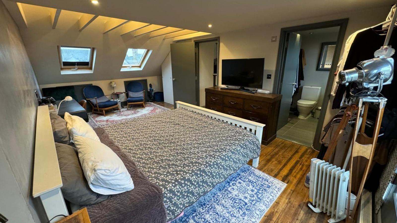 Madika Homes 4 Bed House Contractor Corporate * London