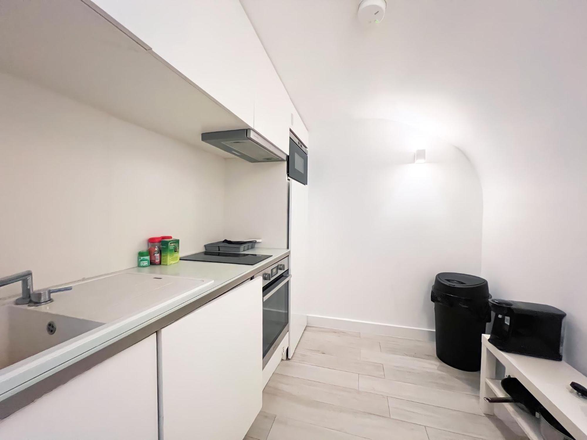 Hyde Park Luxury Apartment *