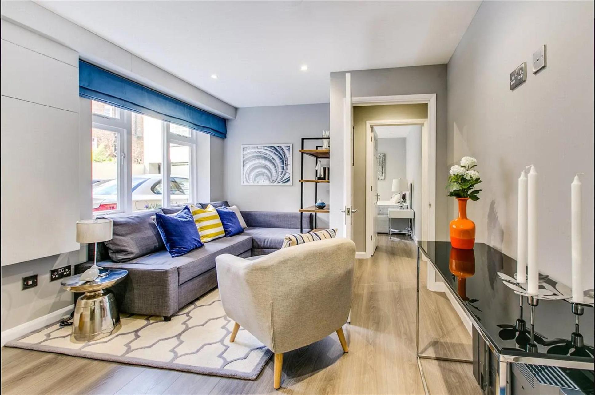 13a Rostrevor Mews Apartment *