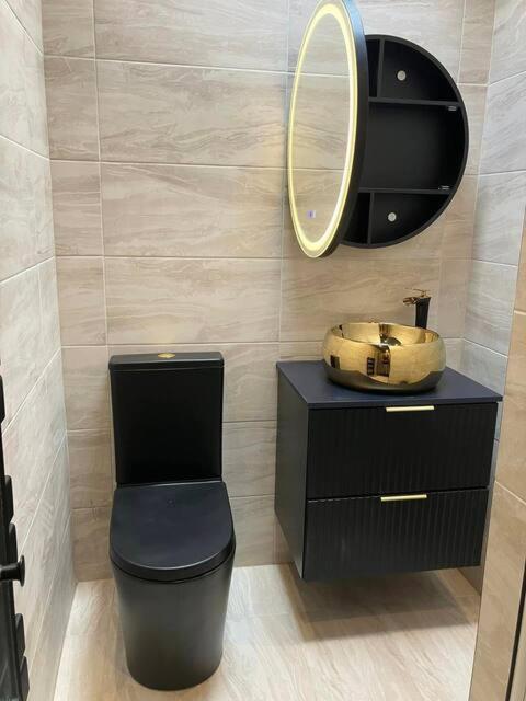 3 Bed Flat Apartment