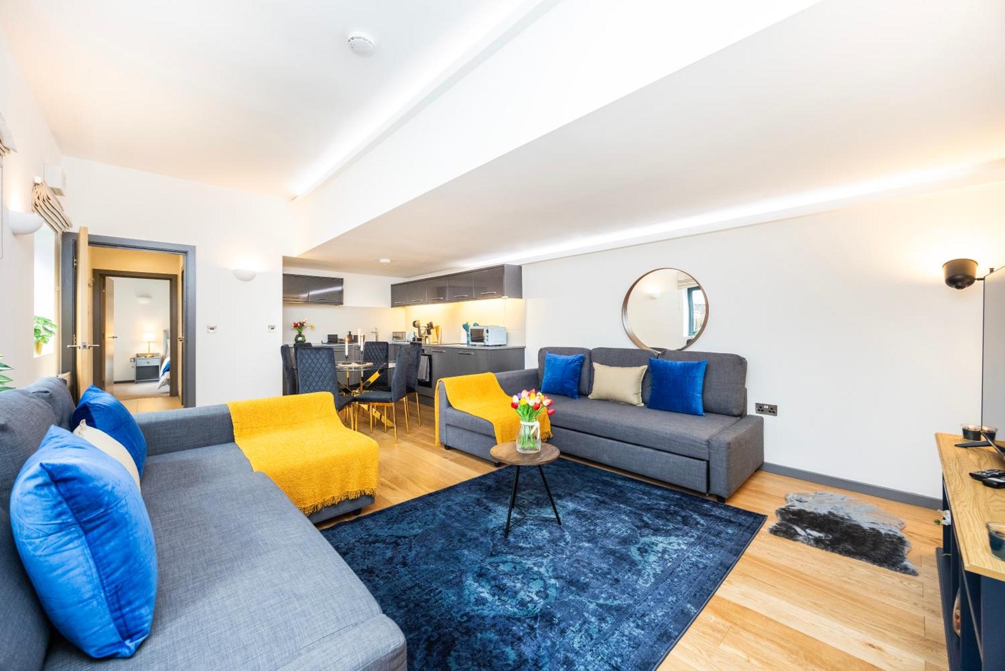 2 Bed 2 Bath Deluxe Flat In Kensington London