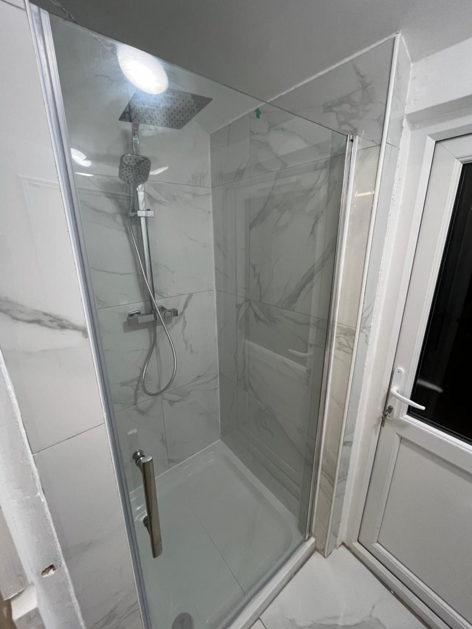 Apartment Stunning 2 Bed In Brixton *
