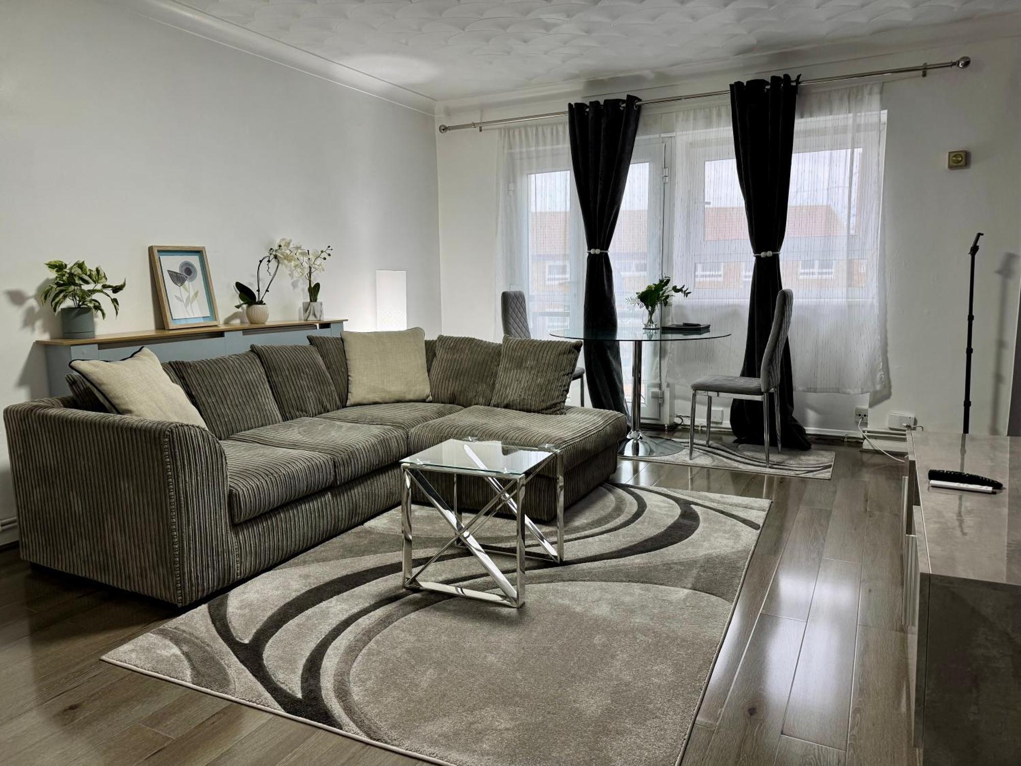 East Flat Upton Park London