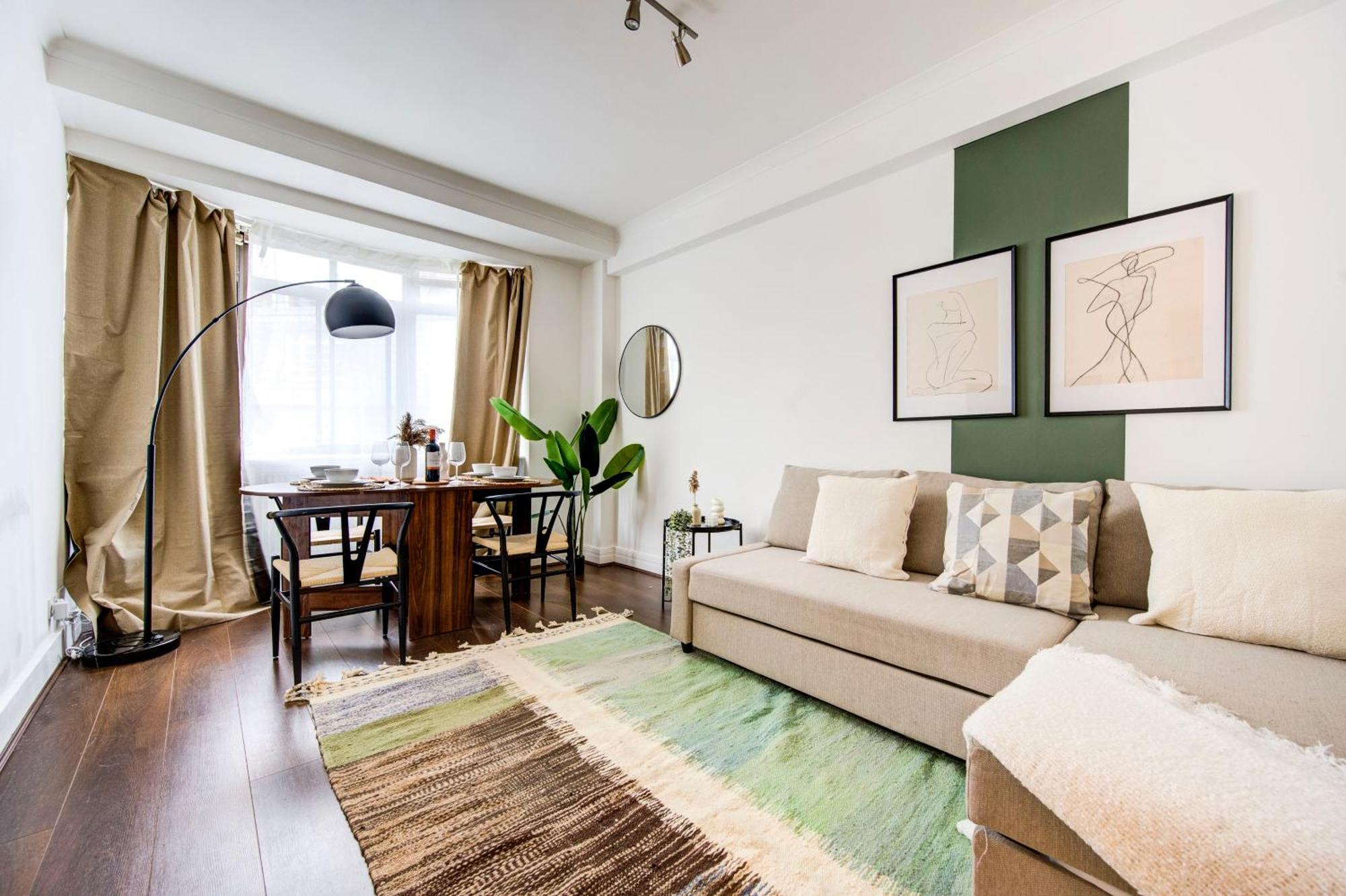 Marble Arch 5th Floor Apartment