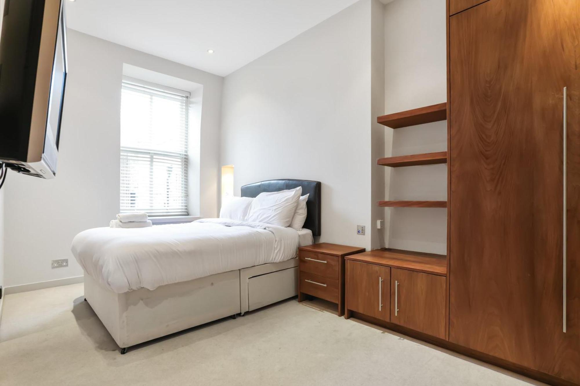 Apartment Stunning South Kensington 2 Bed W Terrace London