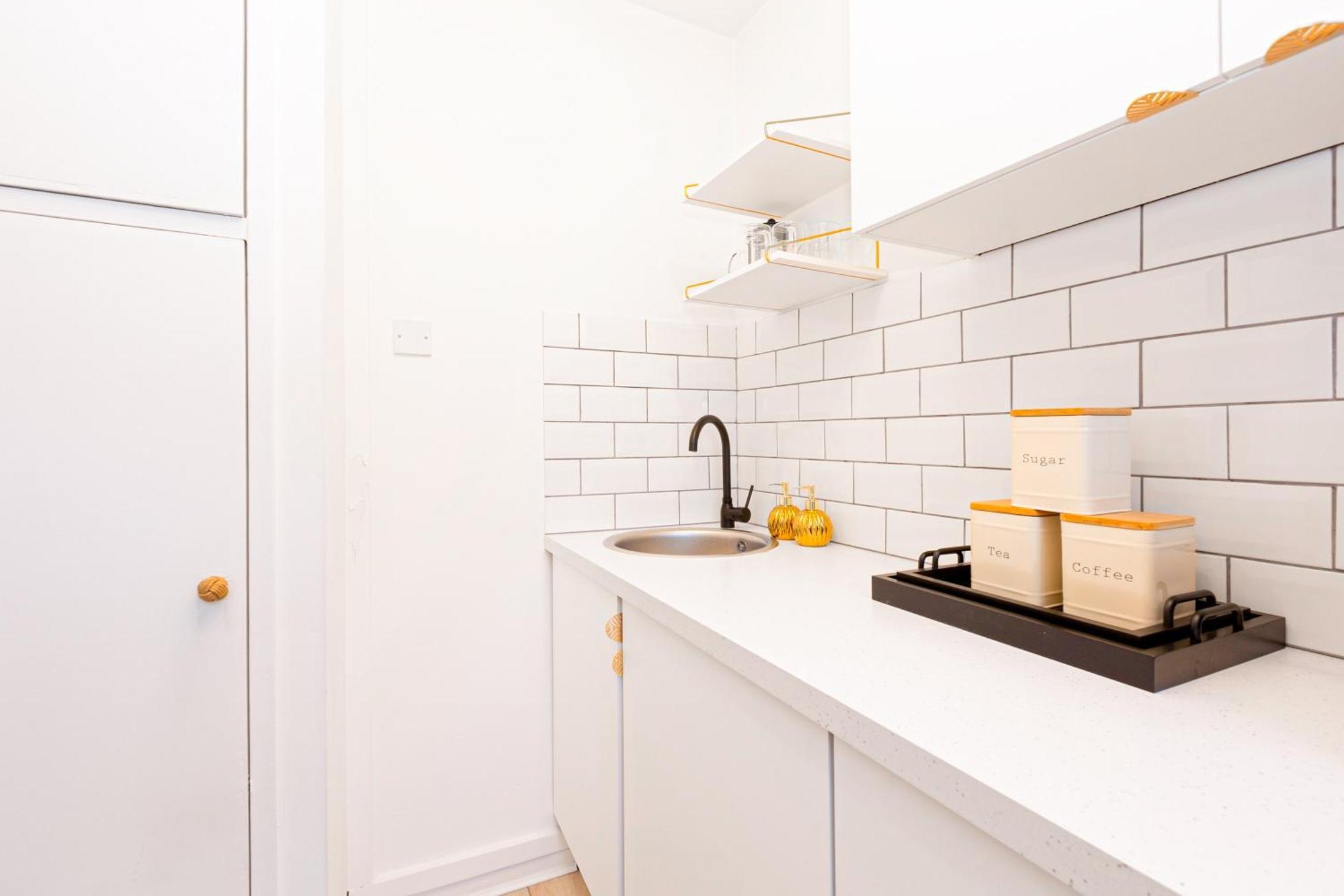 Appartement Charming With Balcony In Putney, 5 Min Tube *