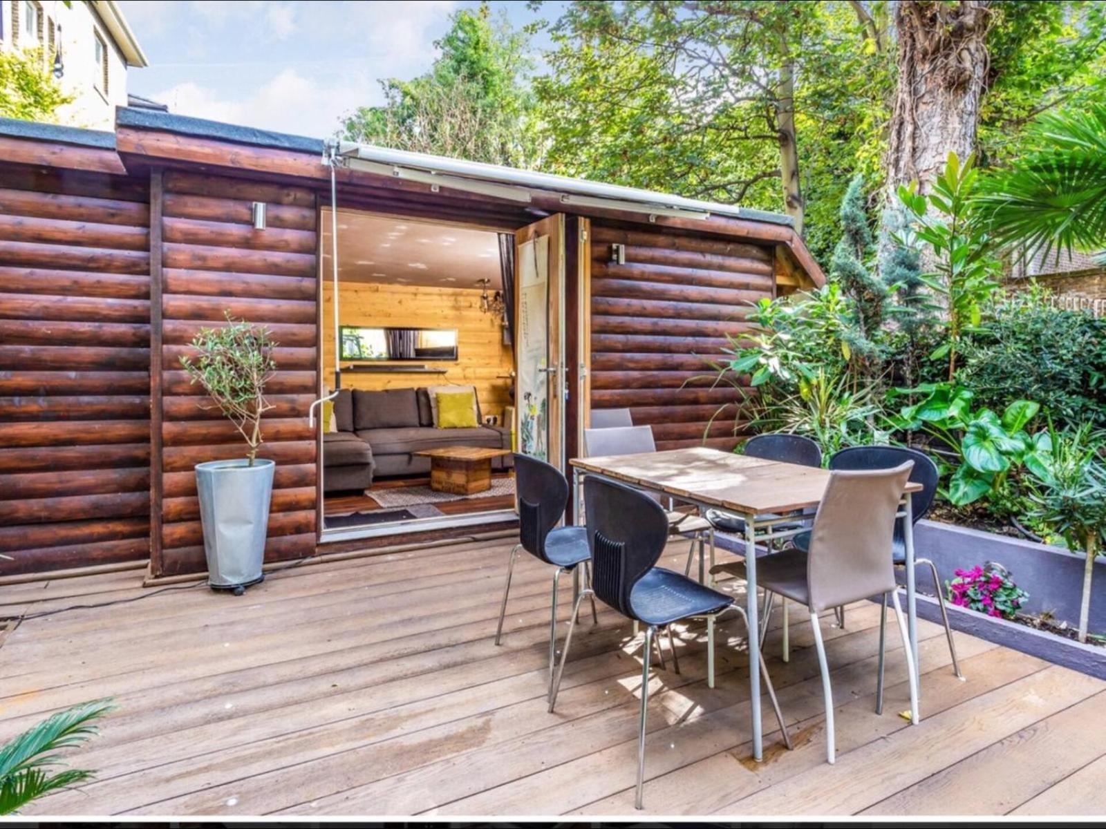 Apartment Huge 3 Beds 3 Baths By The Park London