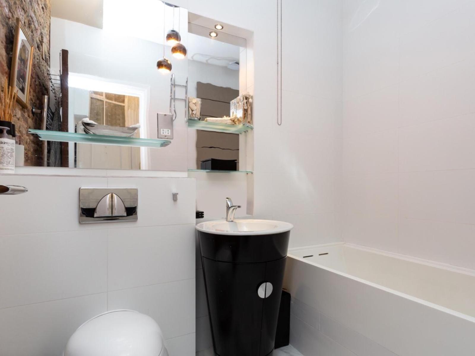 Huge 3 Beds 3 Baths By The Park Apartment