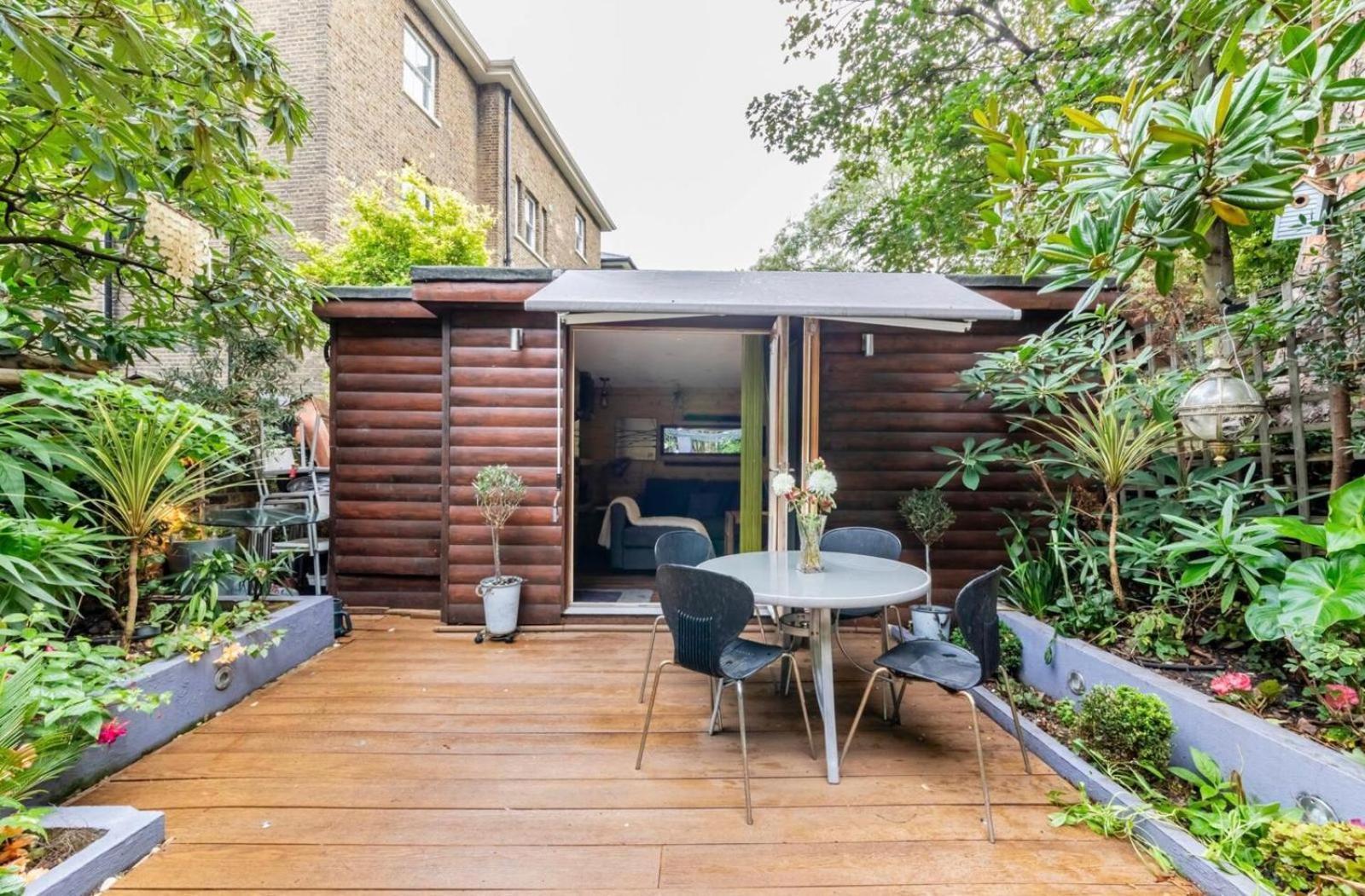 Huge 3 Beds 3 Baths By The Park Apartment *