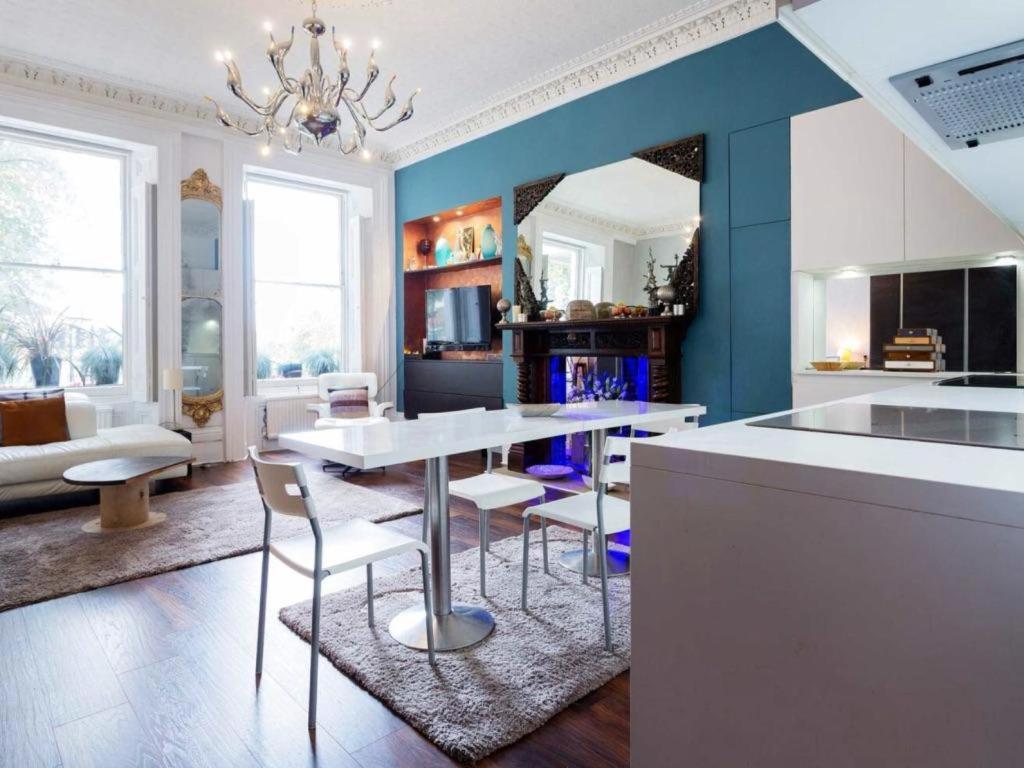 Apartment Huge 3 Beds 3 Baths By The Park *