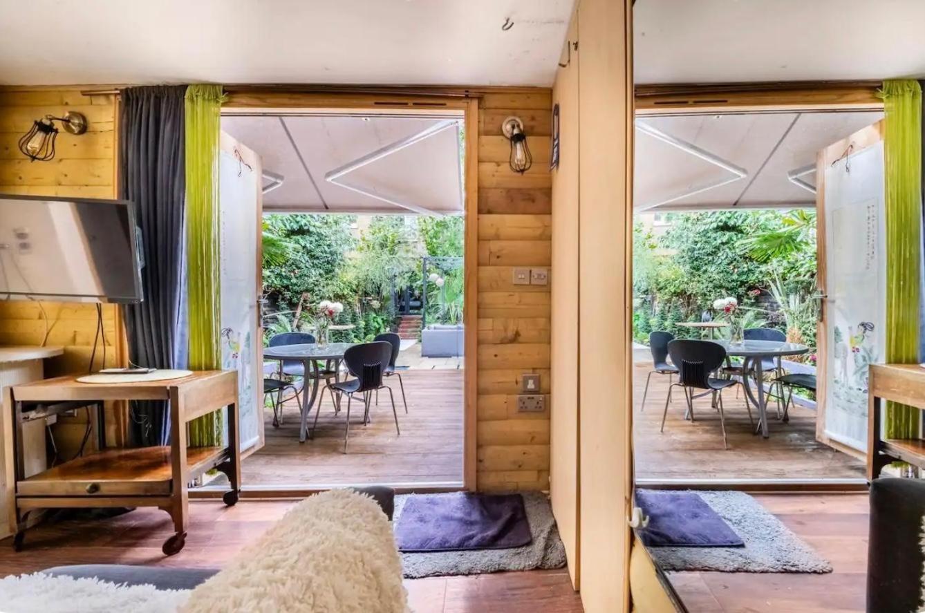Apartment Huge 3 Beds 3 Baths By The Park London