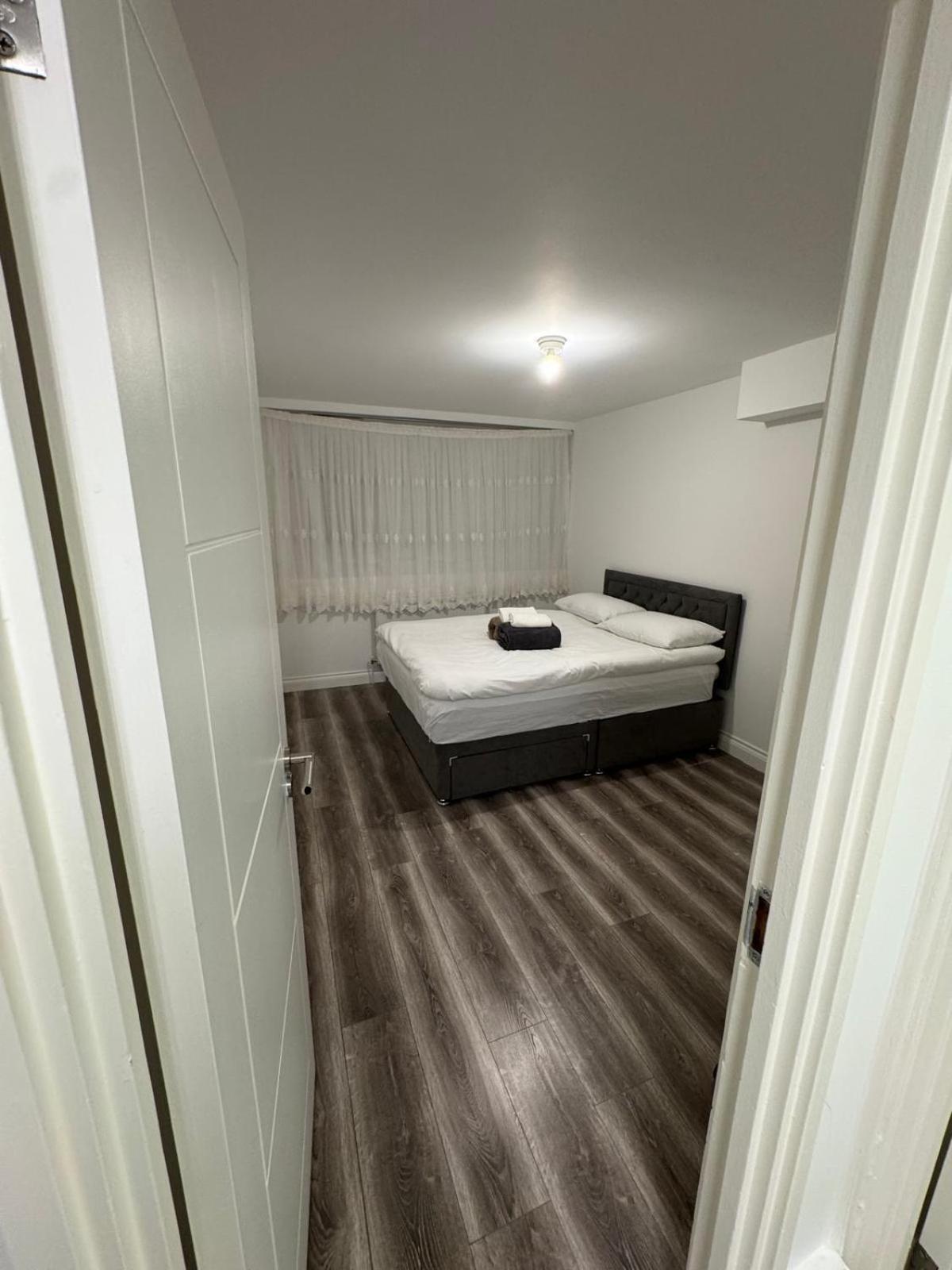 Betty Homes - Nearby Angel And Highbury Apartment London