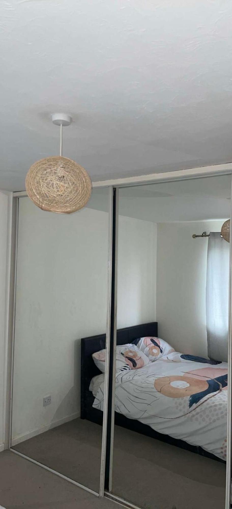 One Bedroom Flat Apartment London