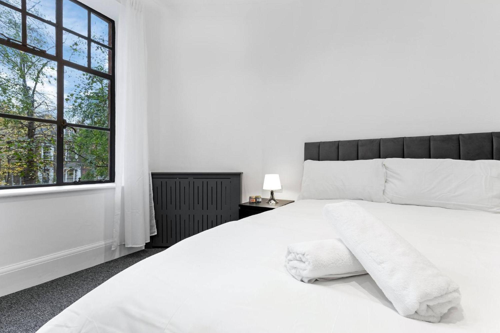 Luxury Serviced In Central * London