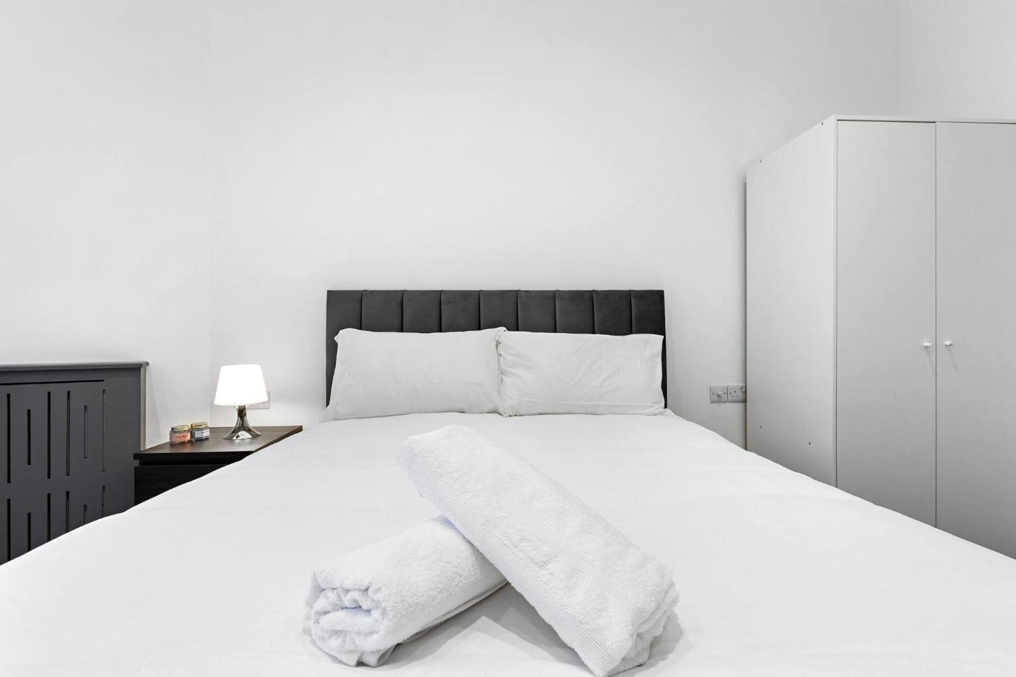Luxury Serviced In Central