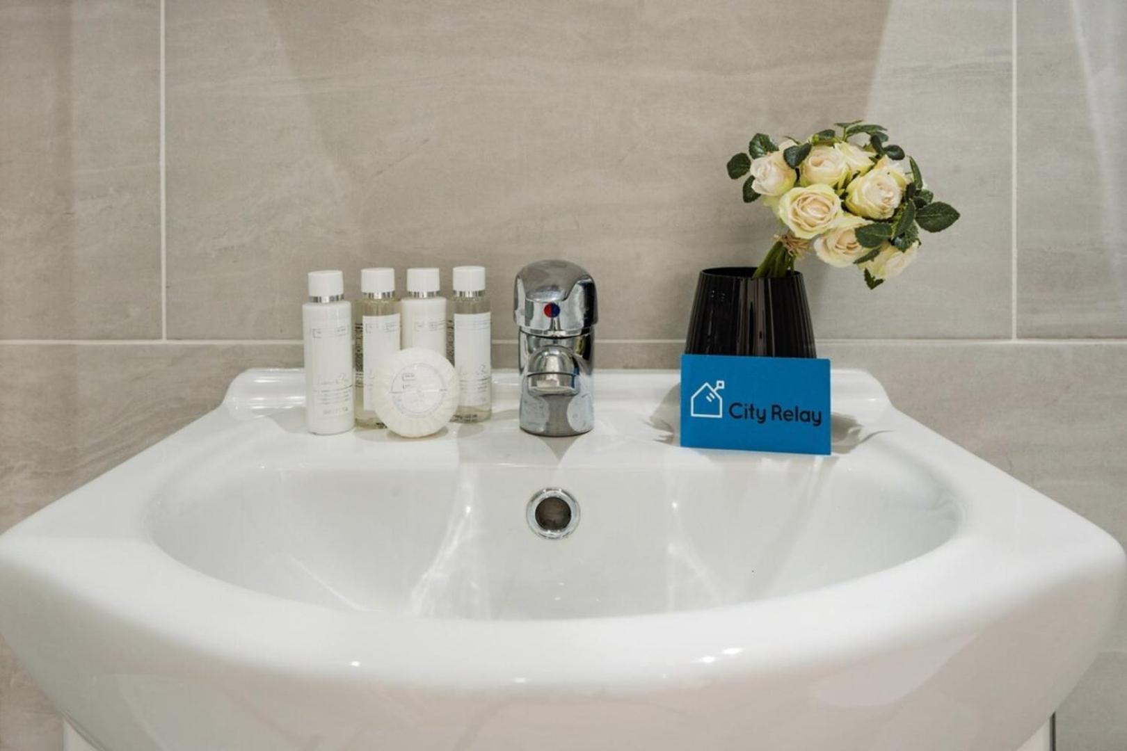 The Armadale Road Ii Apartment London