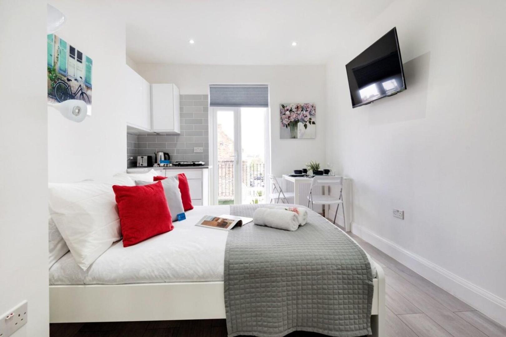 The Armadale Road Ii Apartment *