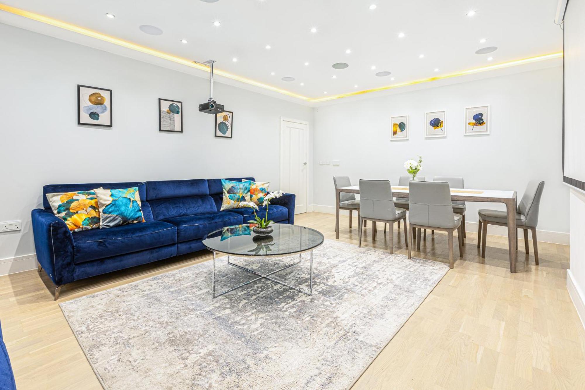 Modern 4 Bdr 3 Bth Minutes From Edgware Road London