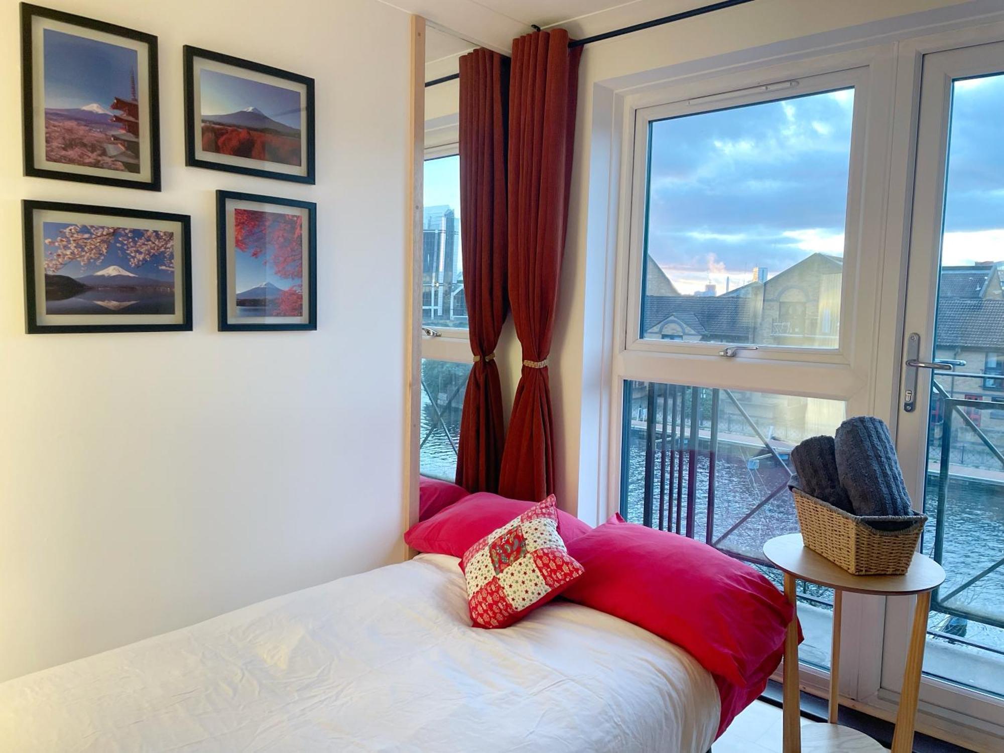 Accommodatie bij particulieren Canary Wharf Waterside Flat Londen