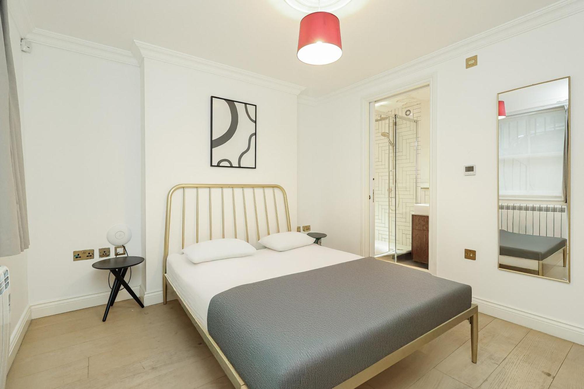 Kensington Gardens Apartment London