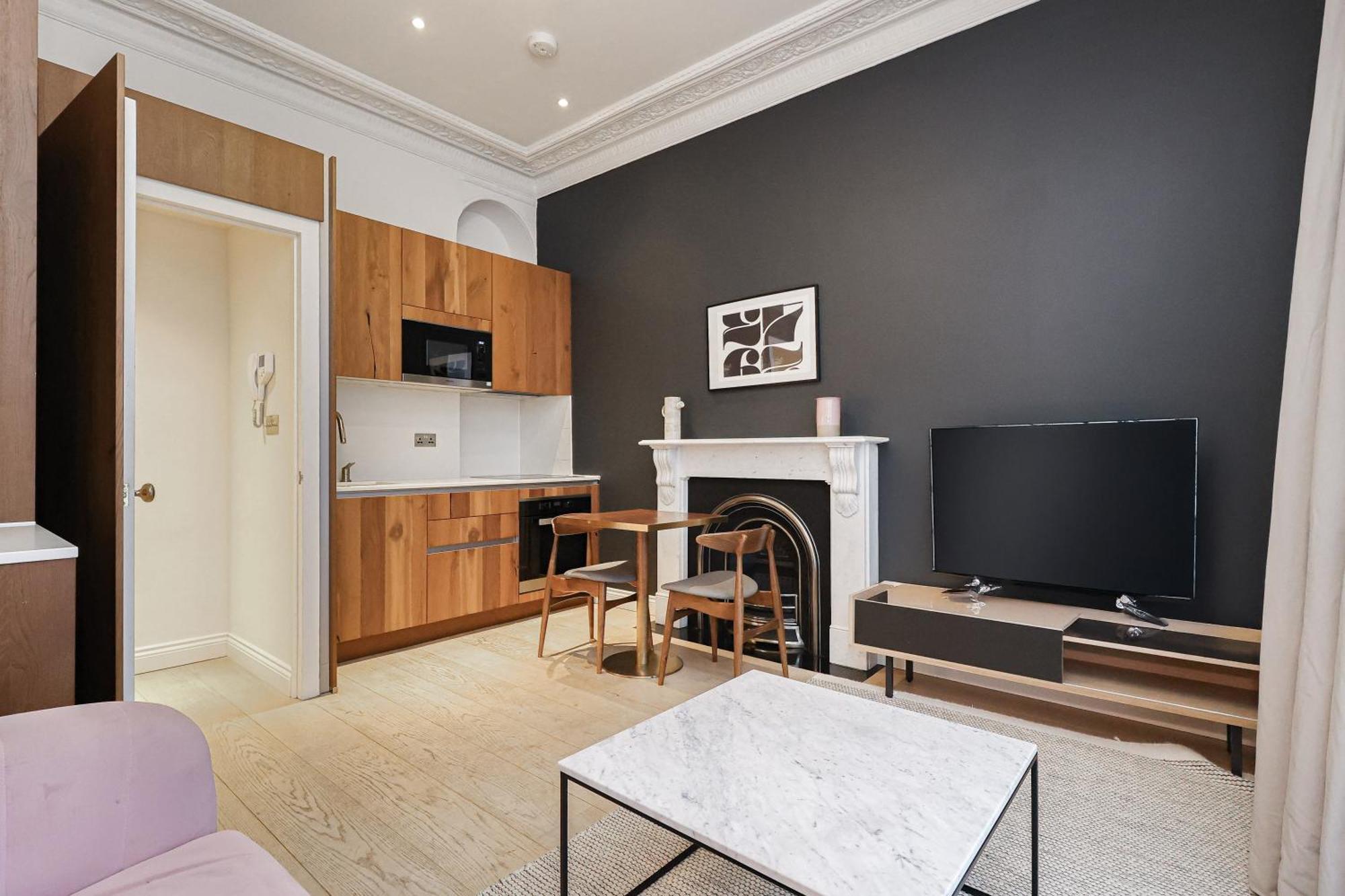 Apartment Kensington Gardens