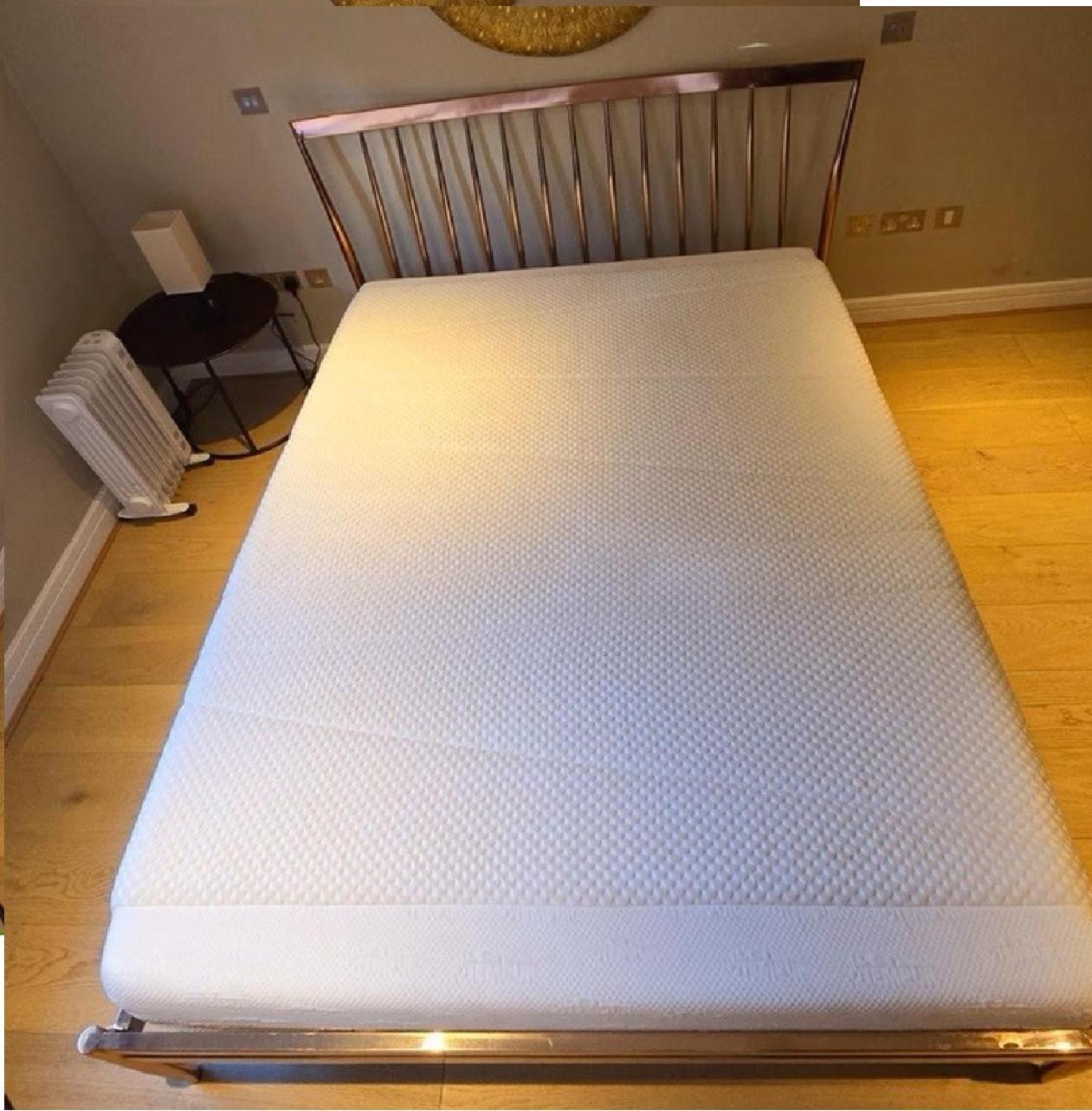 Gorgeous Design 2 Bed Flat Barons Court Sleeps Six Appartement Londen
