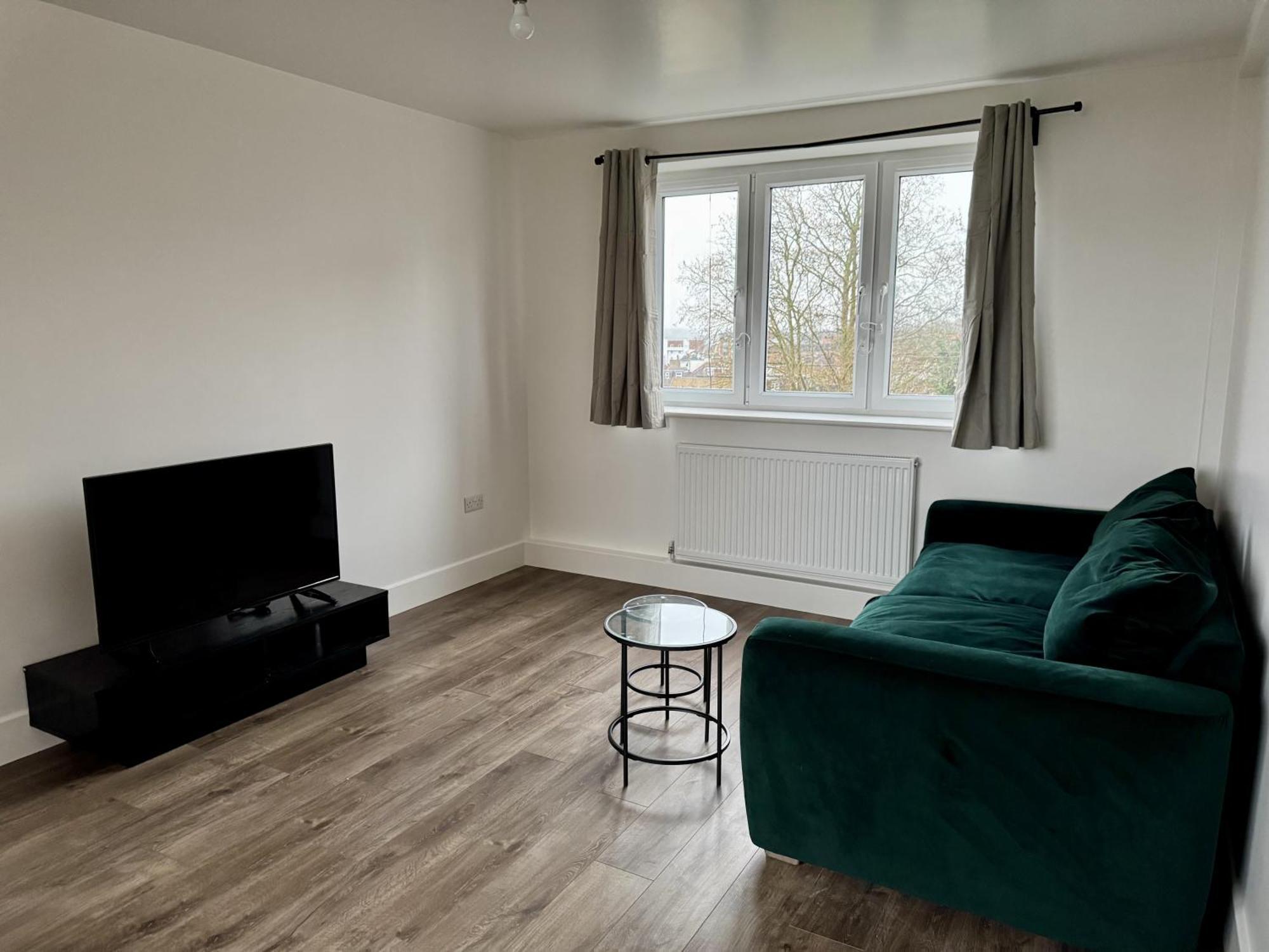 Apartment Spacious 2br, Great Amenities, 16 Min To City