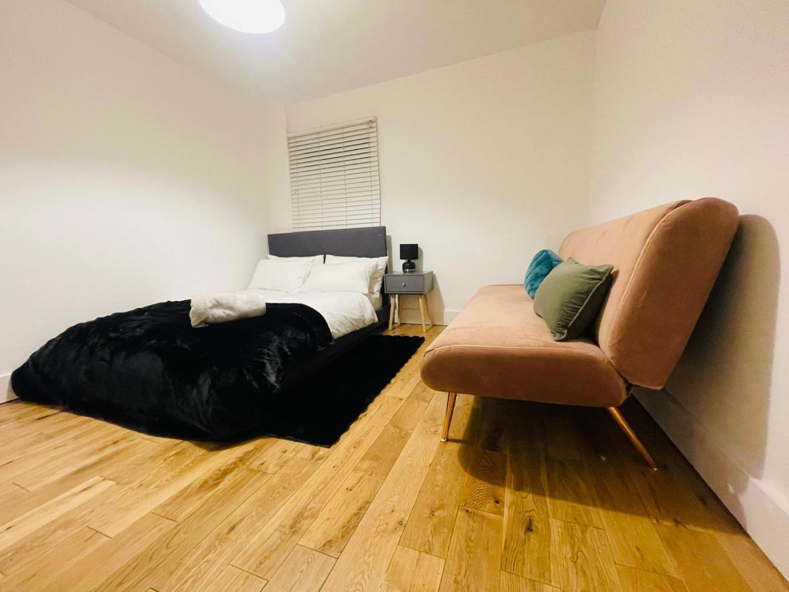 Apartment Ground Floor 3bed Tower Bridge Shard View With Riverview