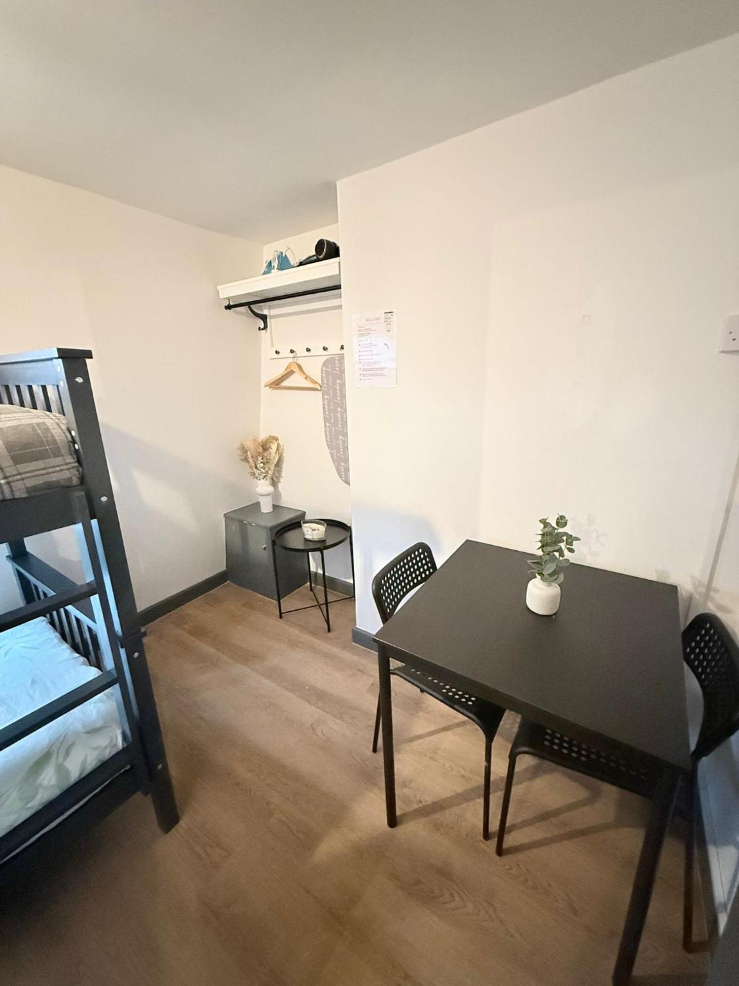Cozy Guest Two Bedroom Flat * Londen