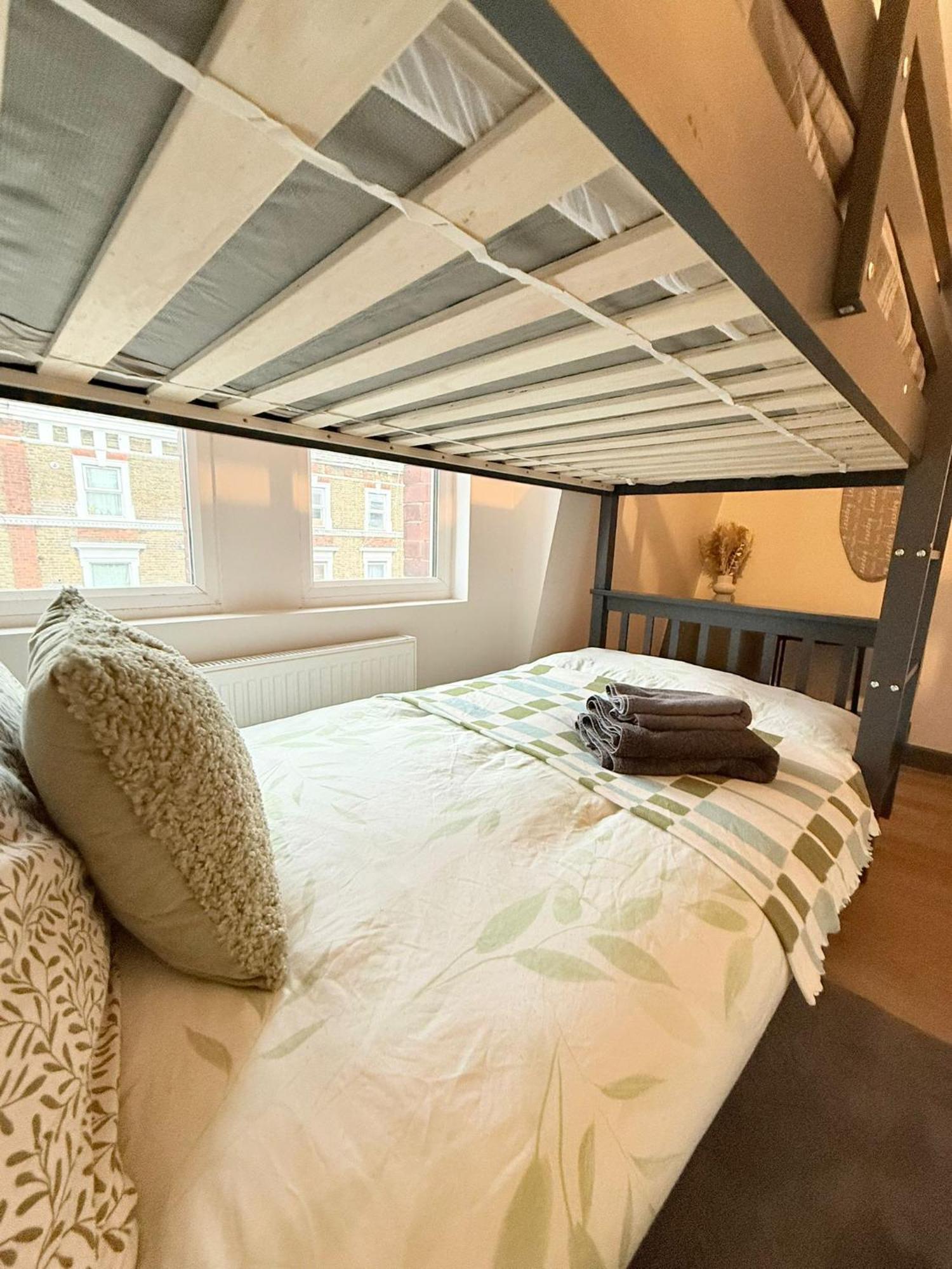 Cozy Guest Two Bedroom Flat Gasthuis *