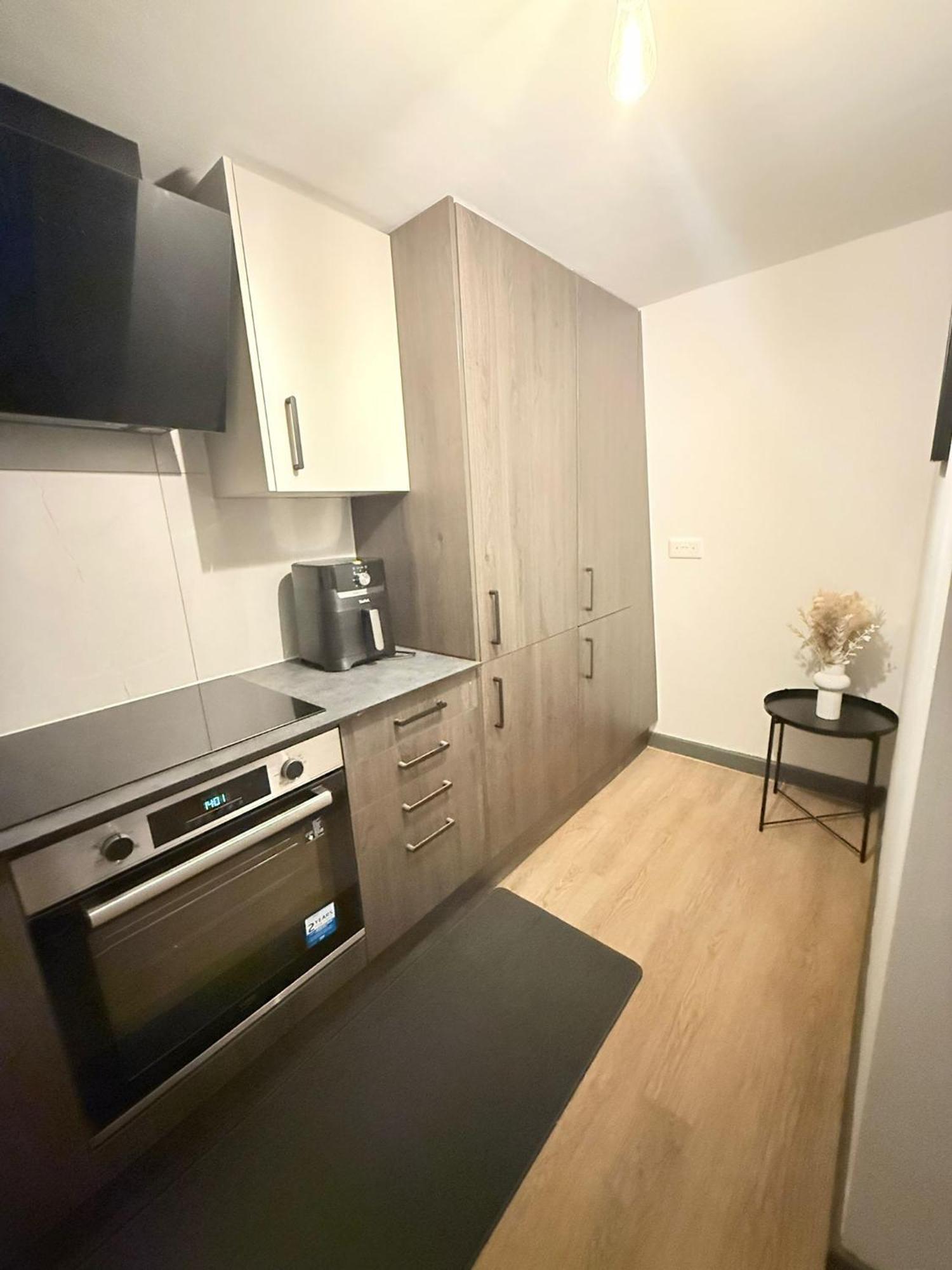 Gasthuis Cozy Guest Two Bedroom Flat Londen