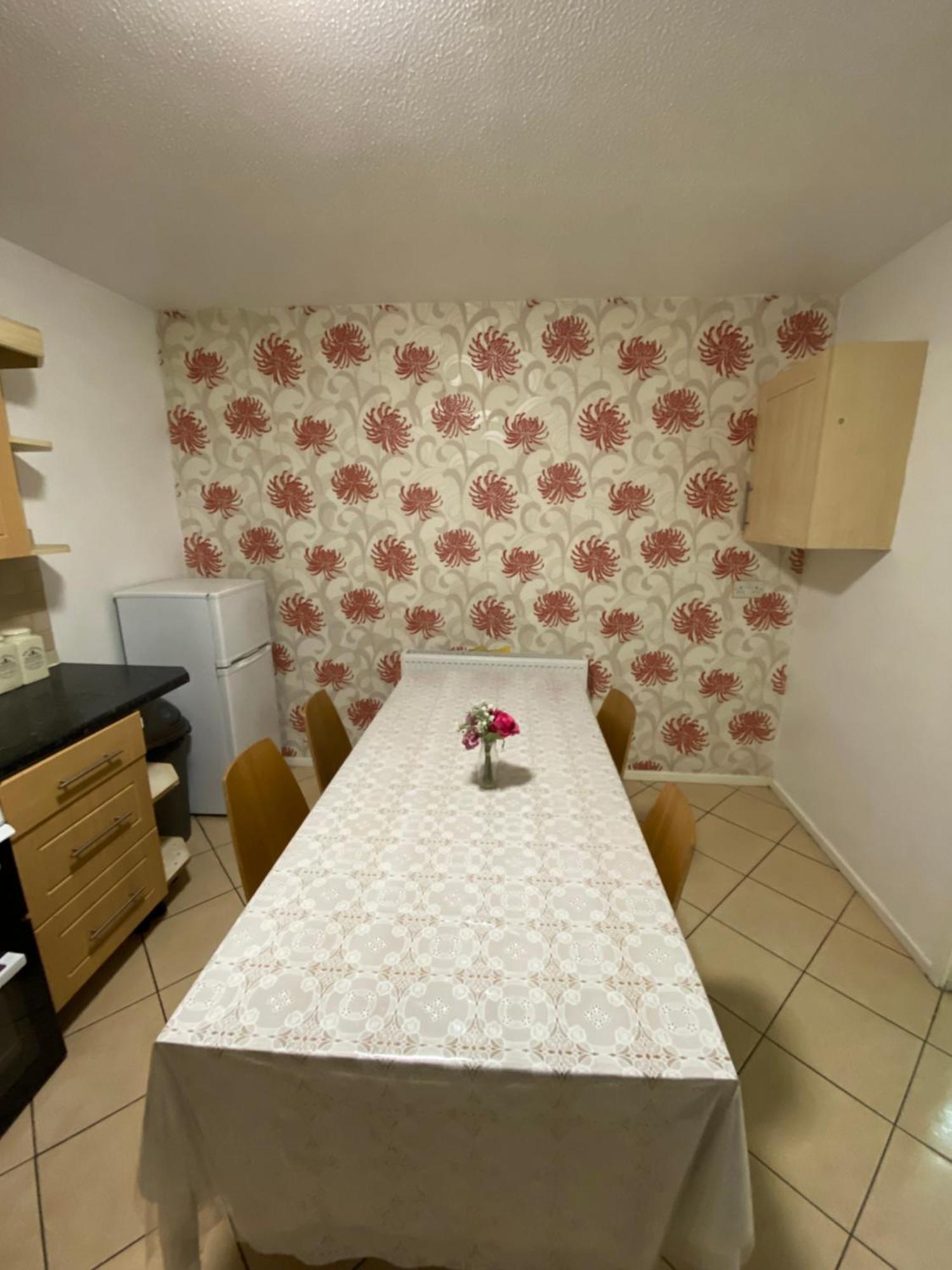 Cosy 3 Bedroom House Near Stratford,olympic Park, E15 Appartement
