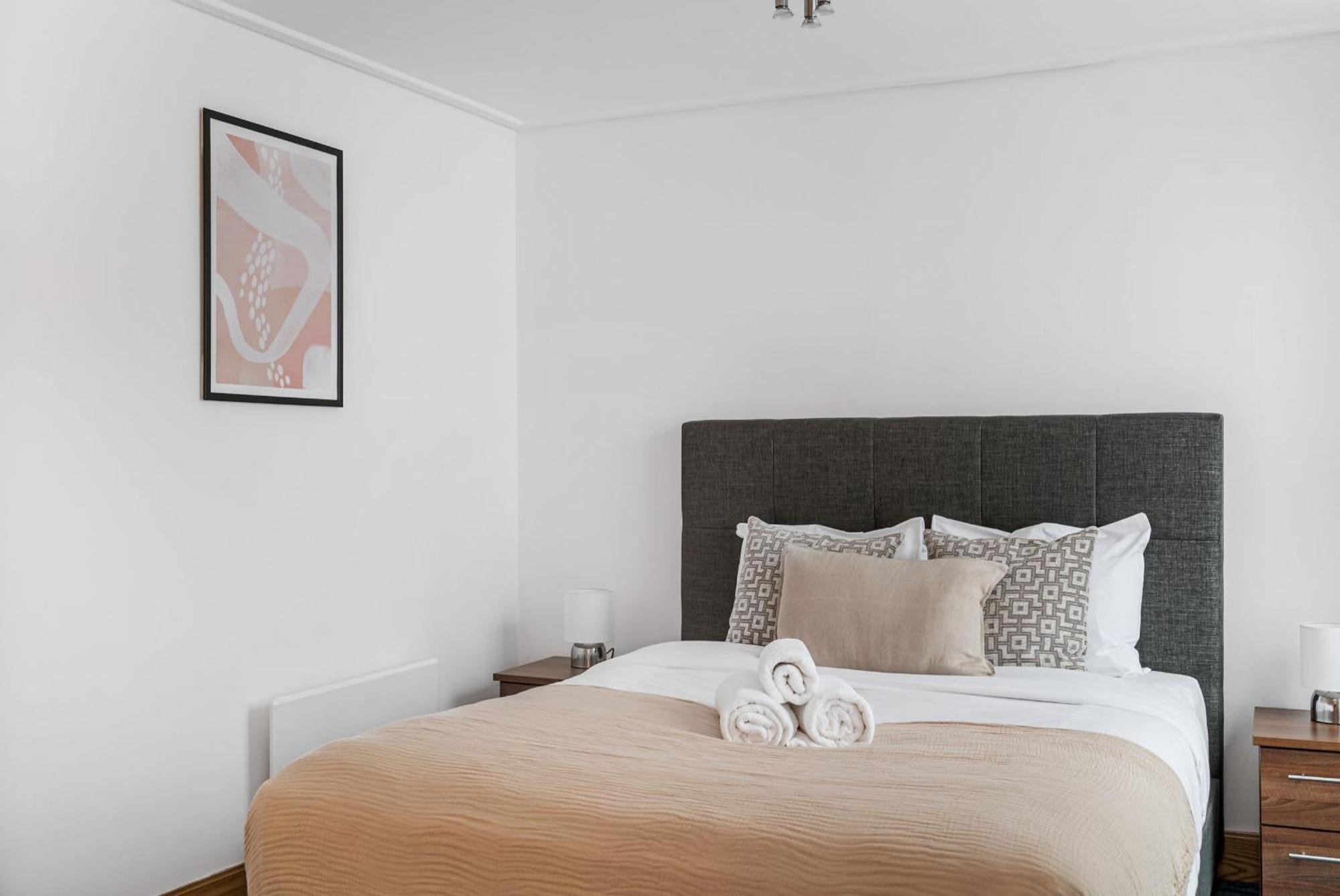 Apartment Heart Of Holborn - 2br With Patio - Cityapartmentstay London