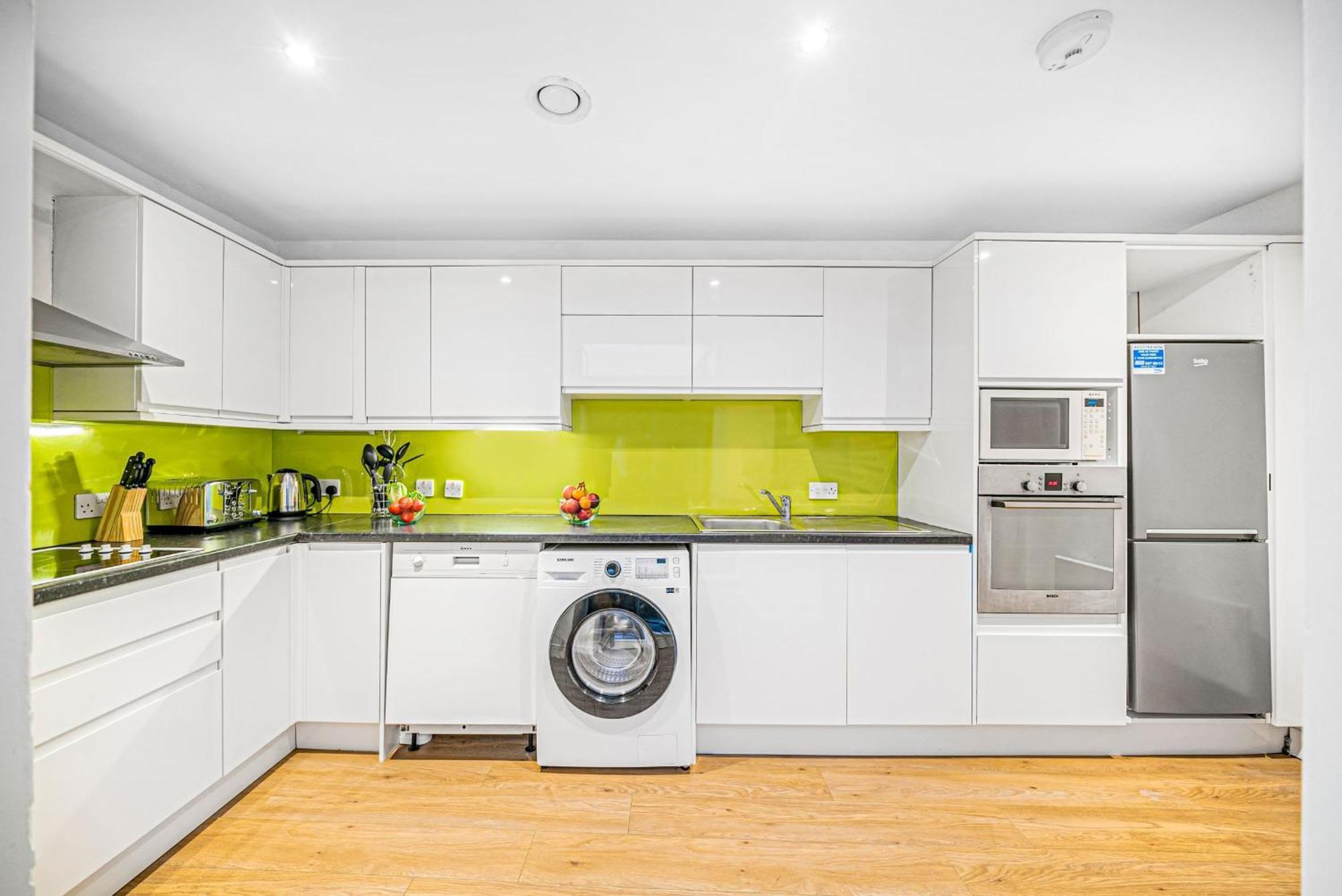 Apartment Heart Of Holborn - 2br With Patio - Cityapartmentstay