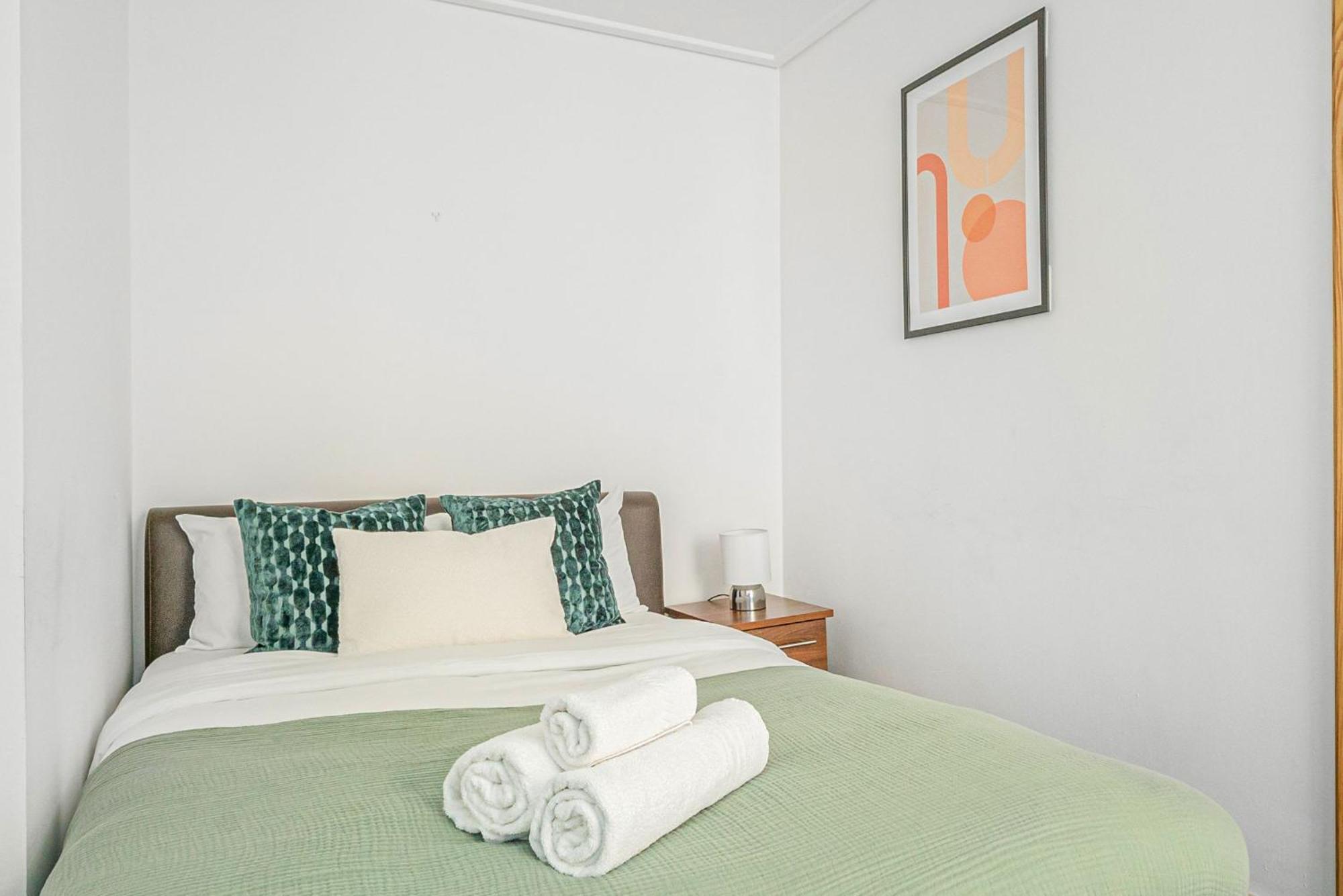 Apartment Heart Of Holborn - 2br With Patio - Cityapartmentstay London