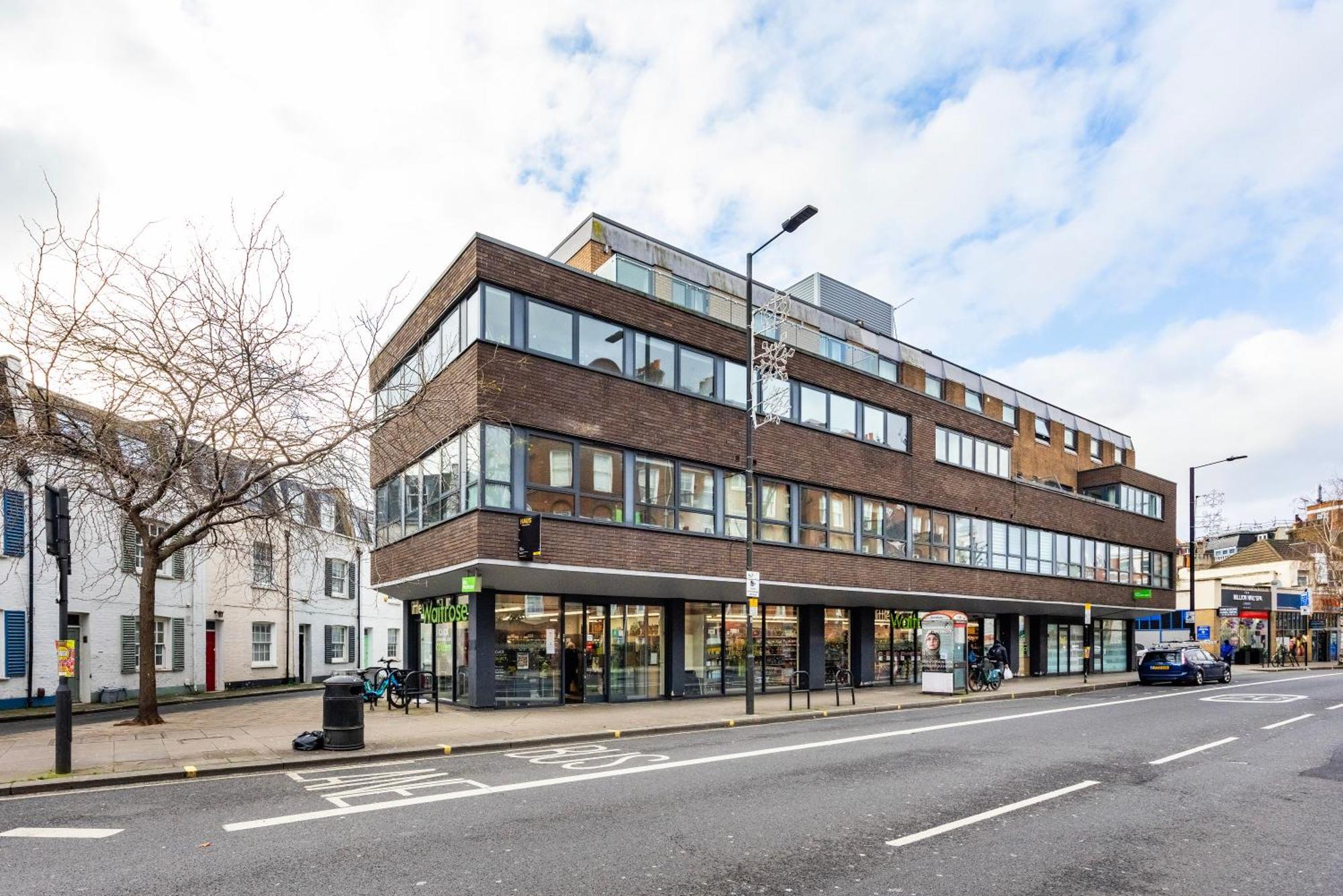 2 Bed 2 Bath Deluxe Flat In Kensington Apartment London