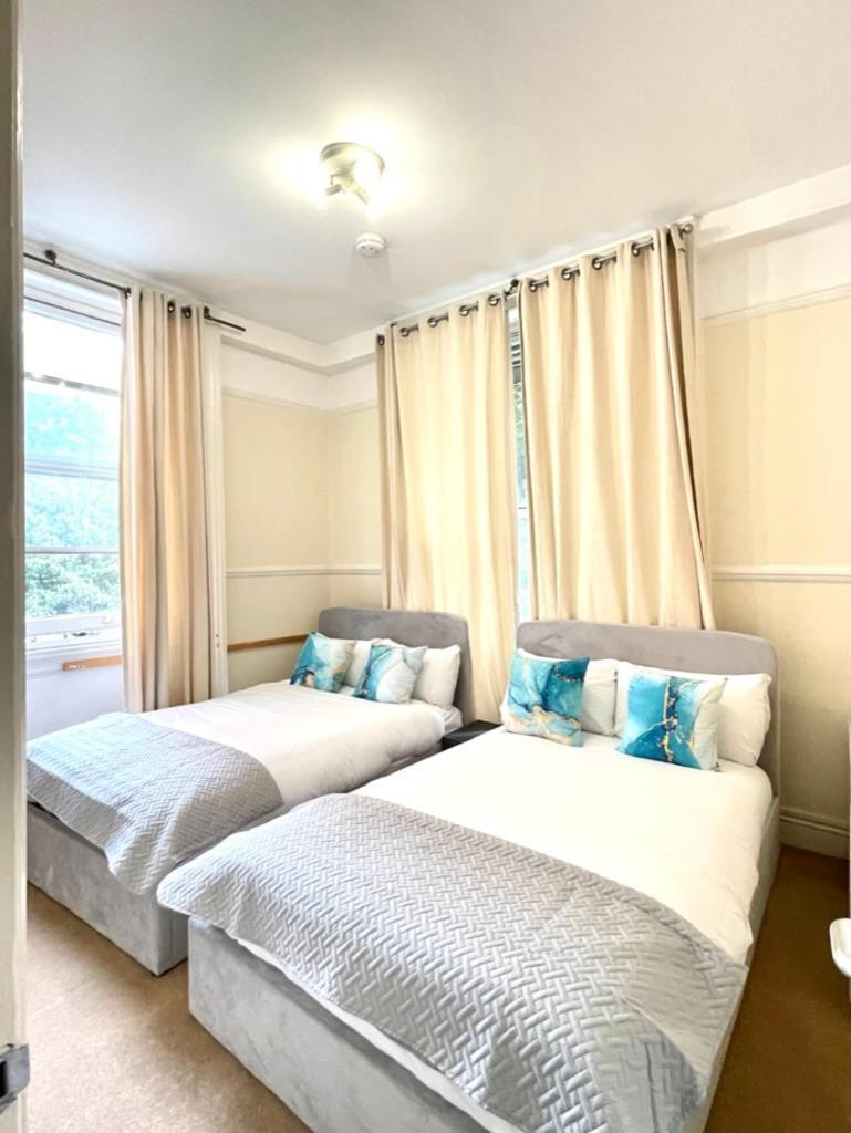 Cozy Twin Next To Hyde Park Homestay *