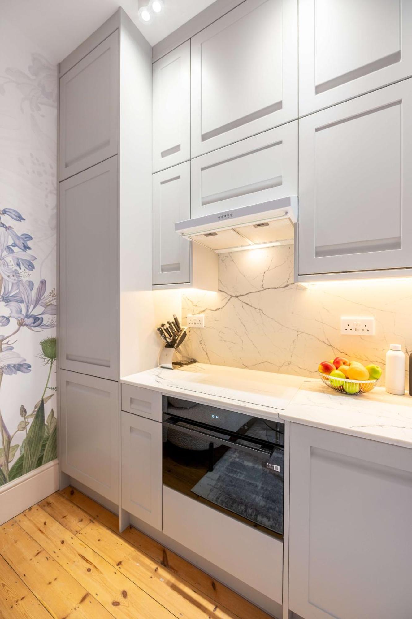 Battersea Park & Power Station Elegant 2-bed *