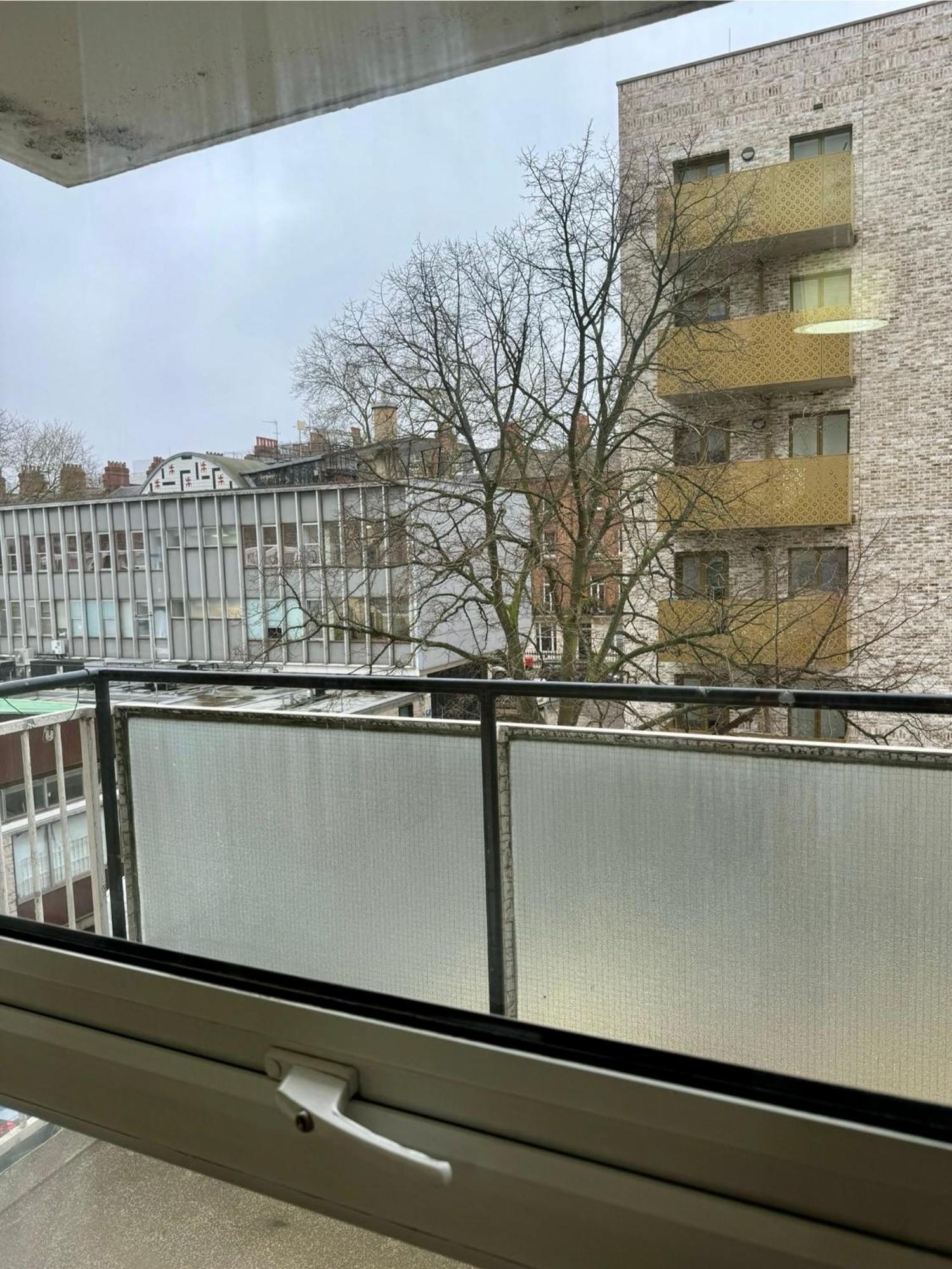 Budget In * Londen