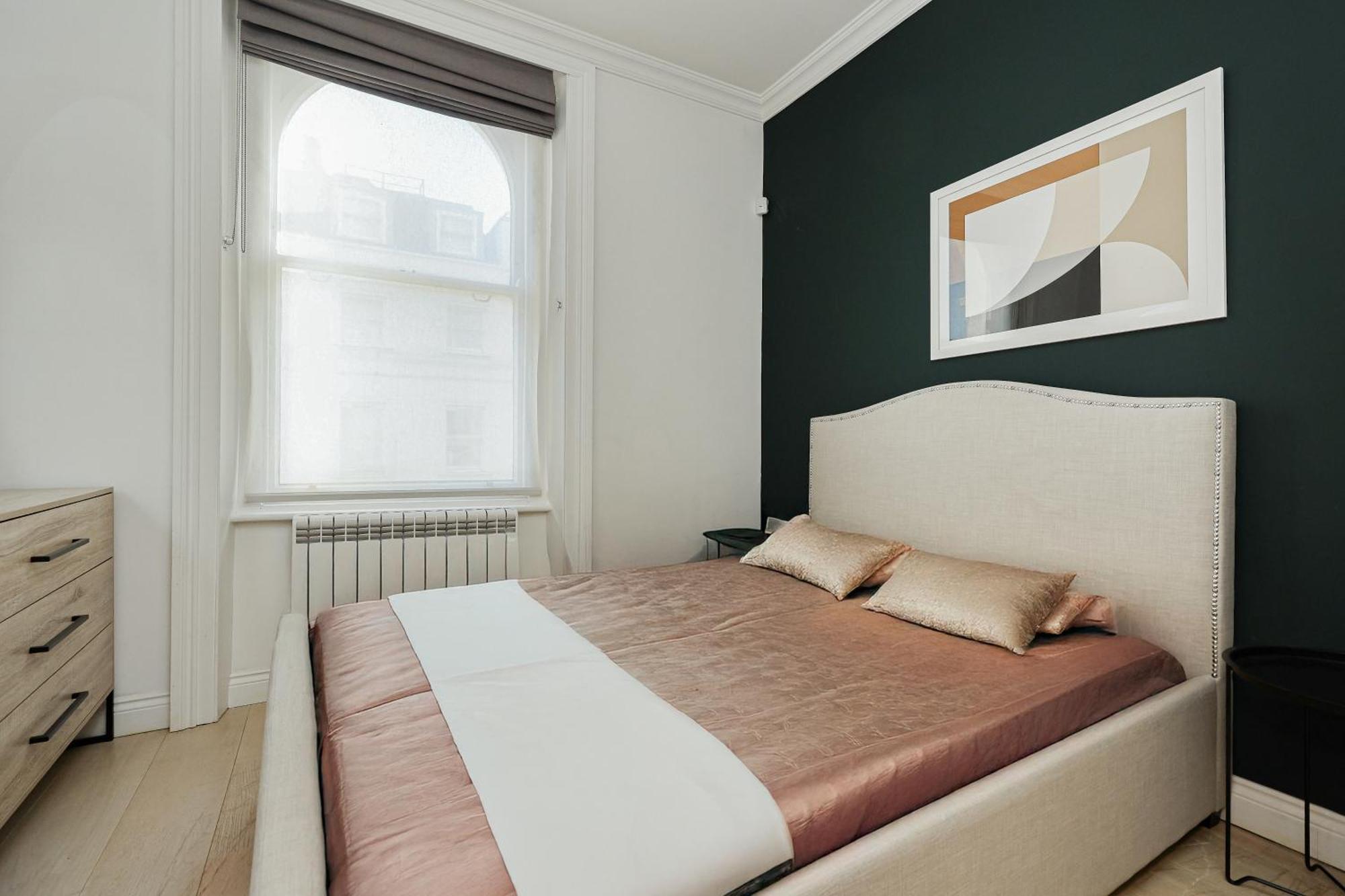 Apartment Kensington Gardens *