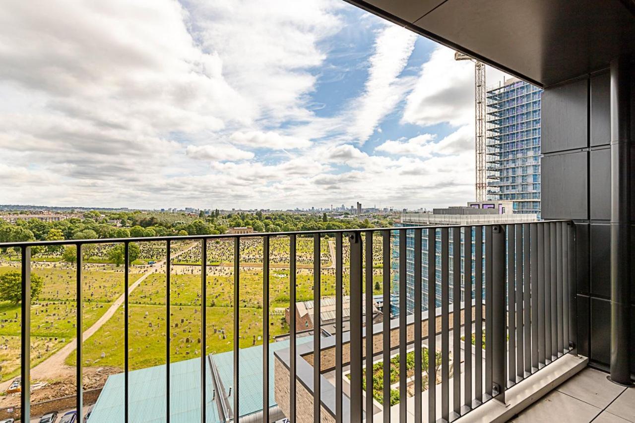 Edmund Point Apartment *