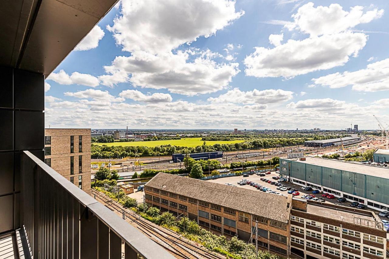 Apartment Edmund Point London