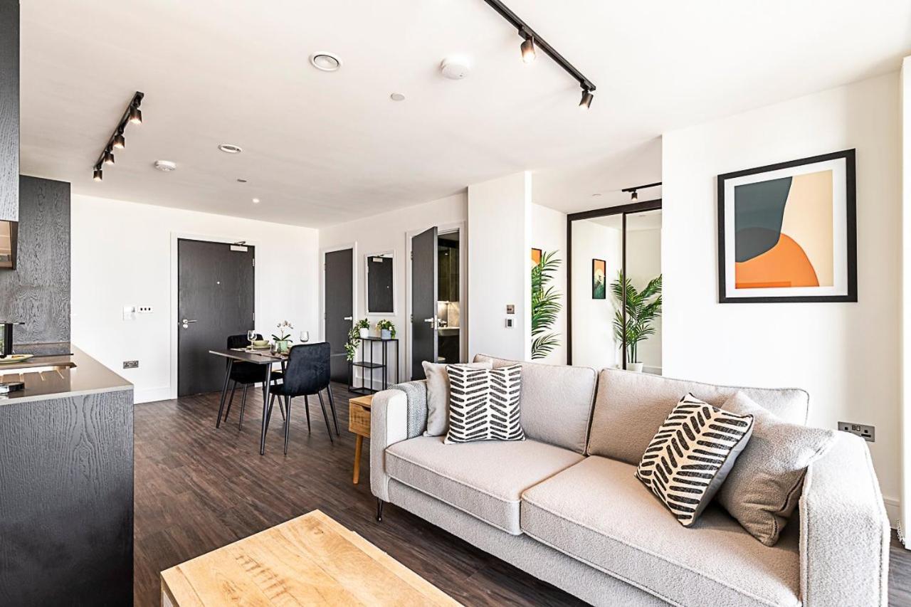 Apartment Edmund Point London